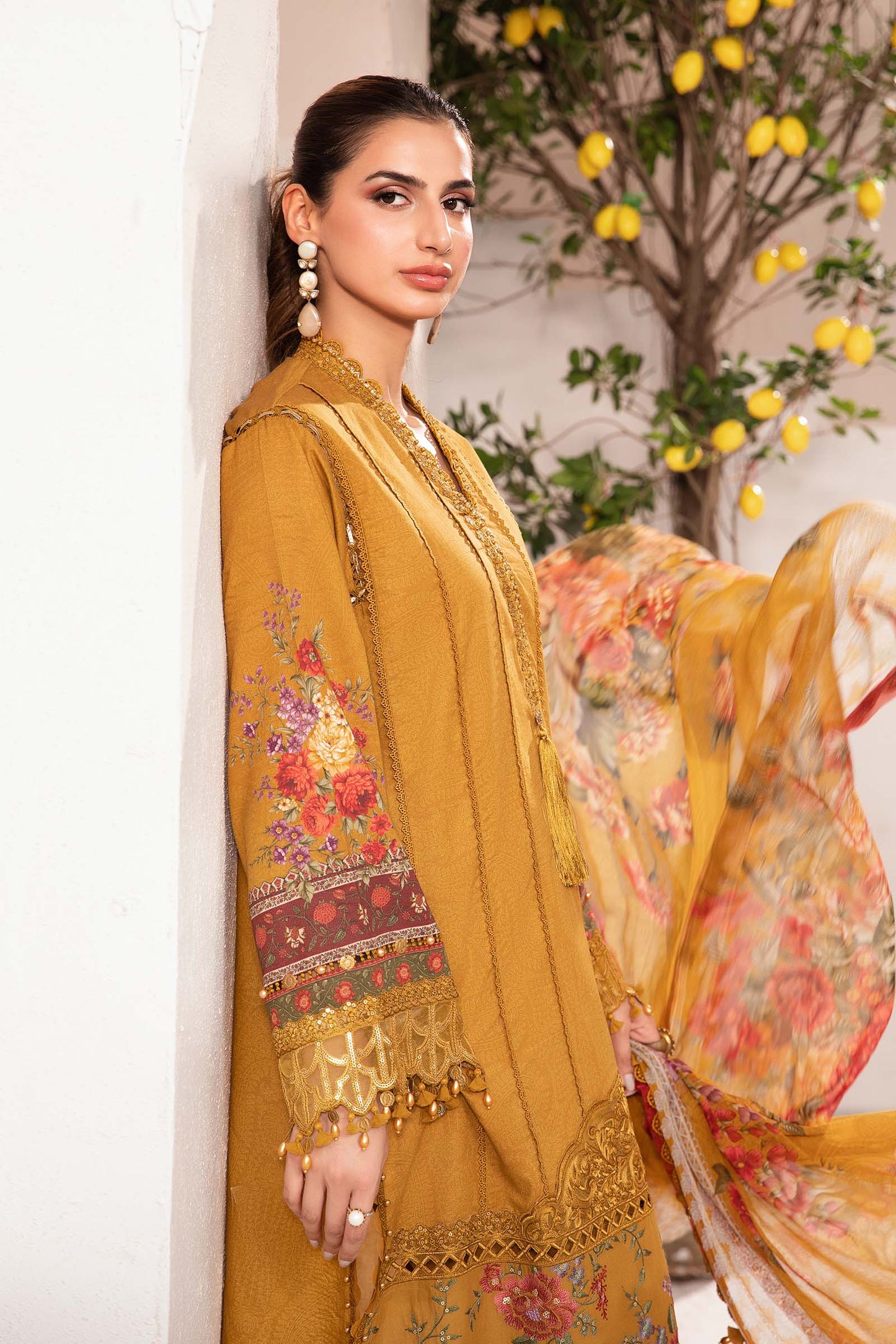 Maria B M.Print Collection 2024 – 3 Piece Unstitched Printed Suit | MPT-2202-A