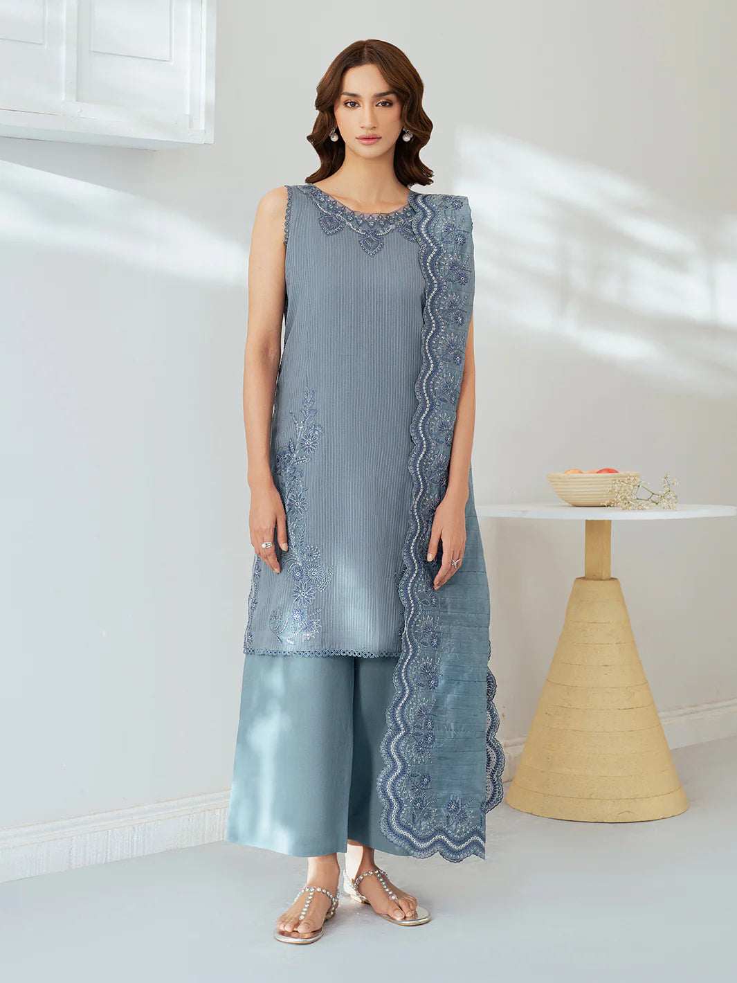 SERA BY MAHNUR UNSTITCHED'26 | D6