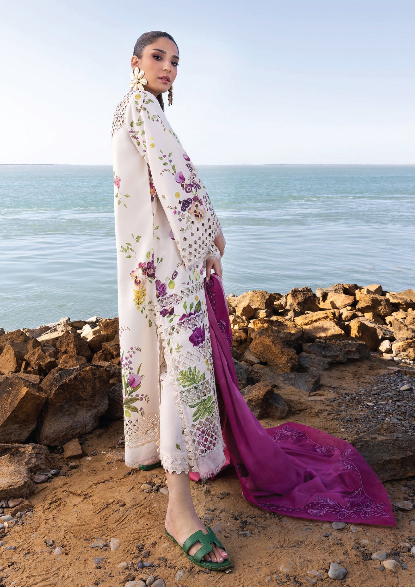 Flow by Crimson Luxury Lawn 25 | IVORY