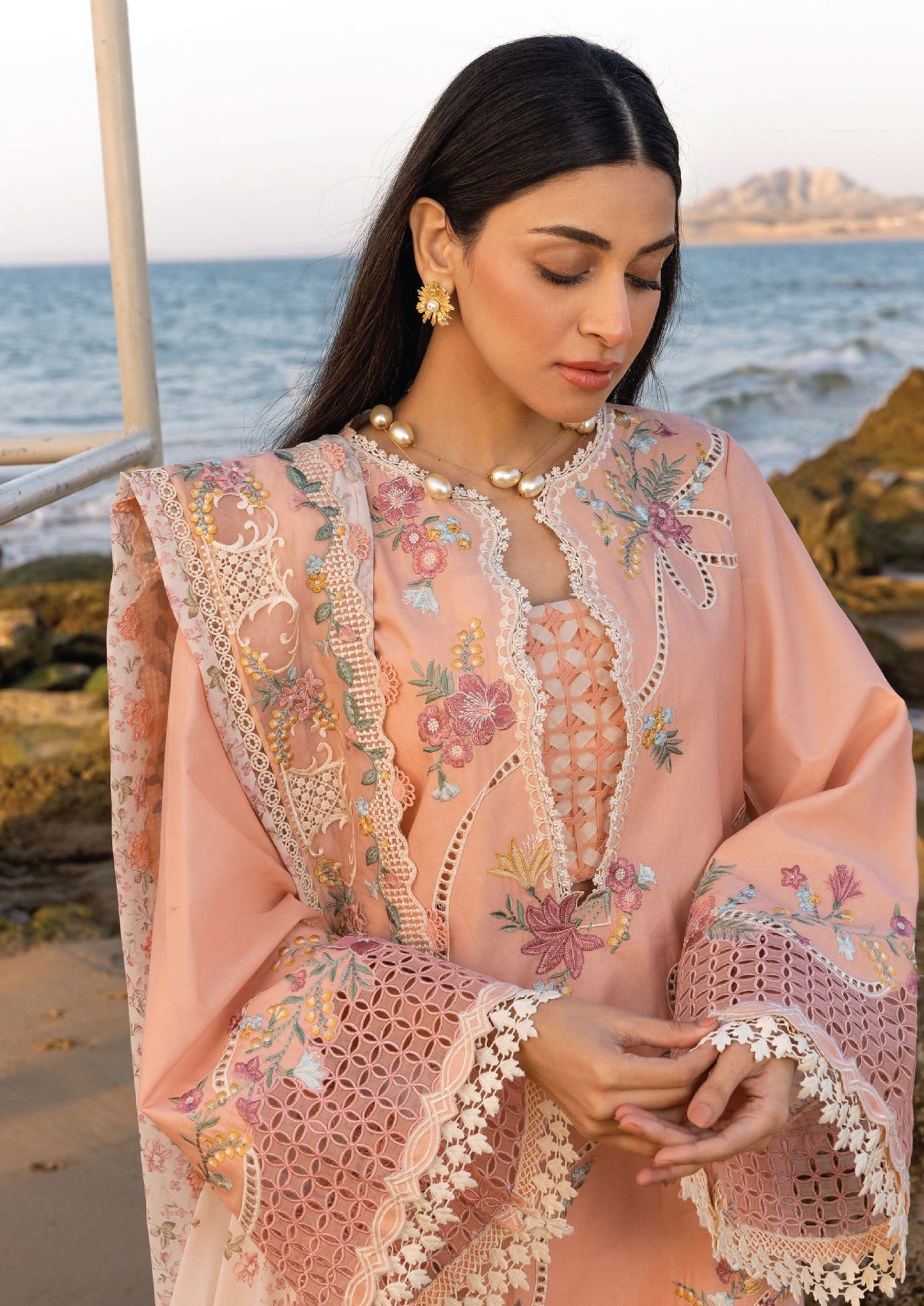 Flow by Crimson Luxury Lawn 25 | PEACHY PINK