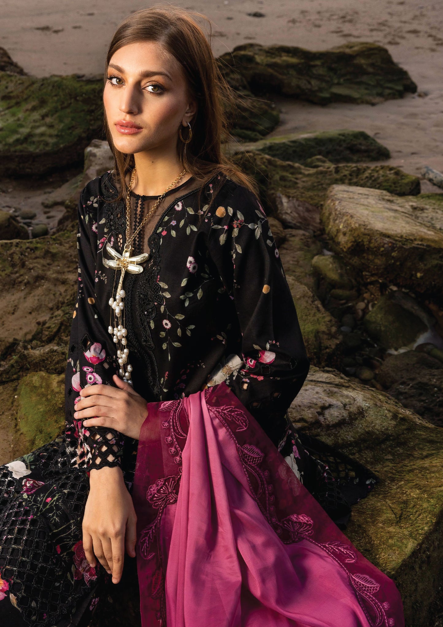 Flow by Crimson Luxury Lawn 25 | MIDNIGHT BLACK