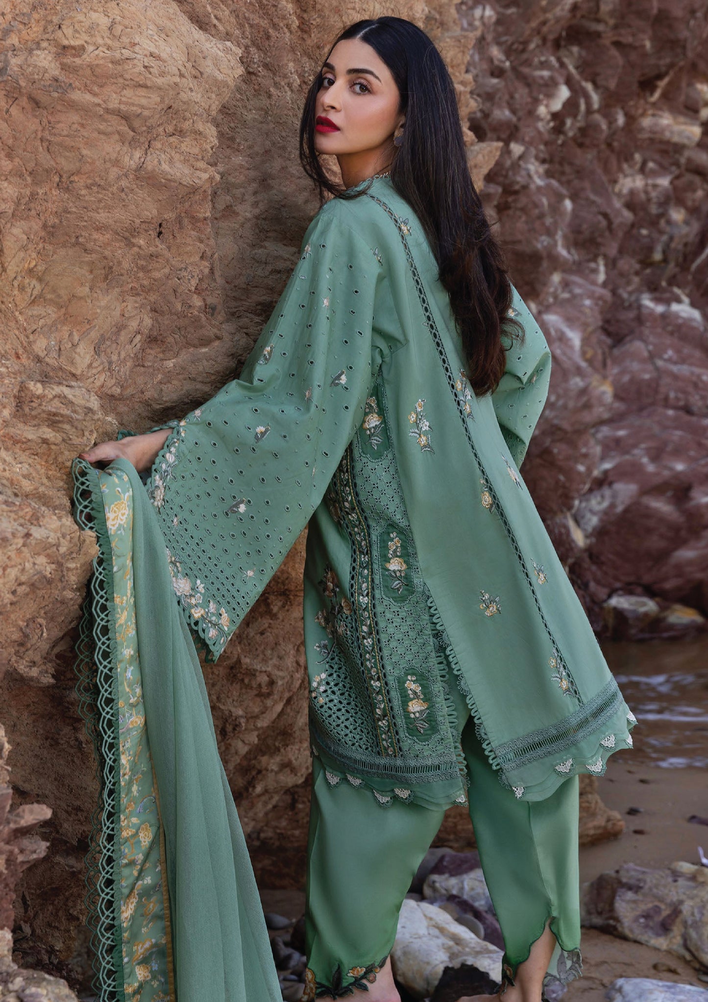 Flow by Crimson Luxury Lawn 25 | SAGE