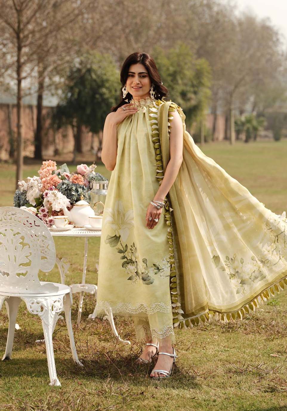 ZARQASH LUXE LAWN UNSTITCHED 2024 Collection 2024 – ZQ 13