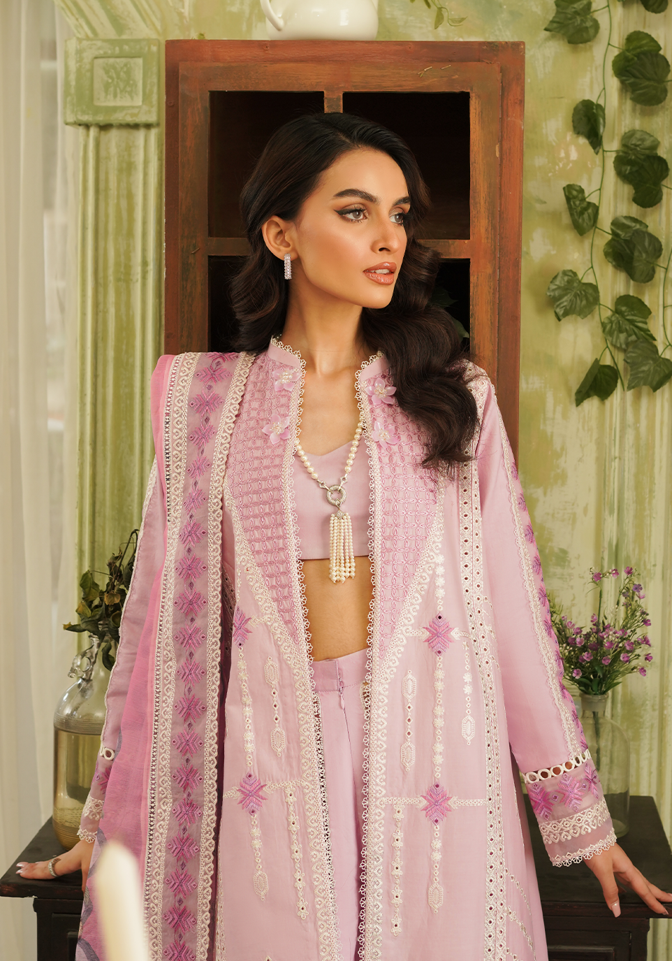 ZARQASH TRESOR LUXURY LAWN 24
 Collection 2024 – ZQT 001 FAYE