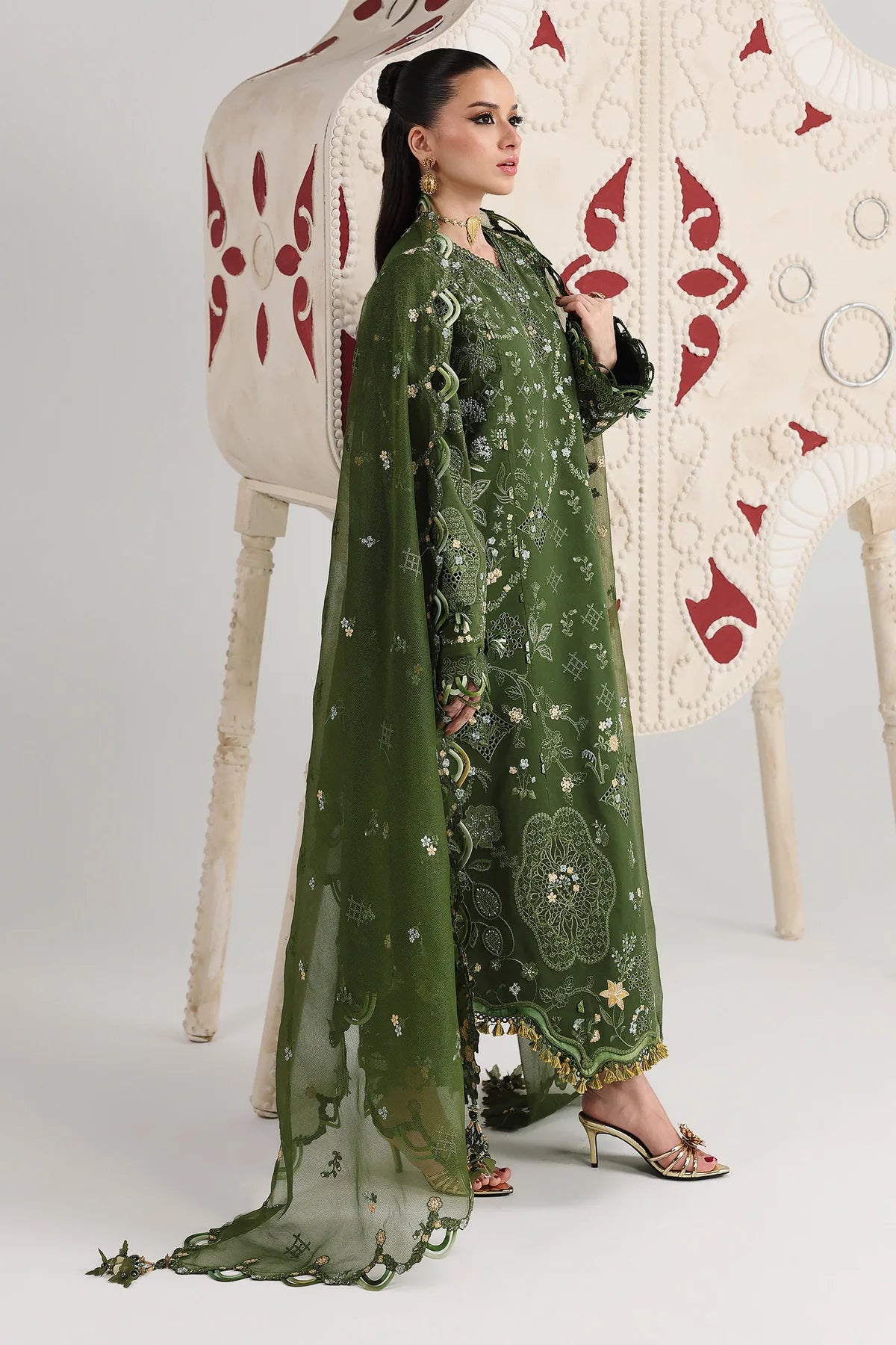 QALAMKAR FESTIVE LAWN UNSTITCHED '26 - QFL-09 (VESTA)