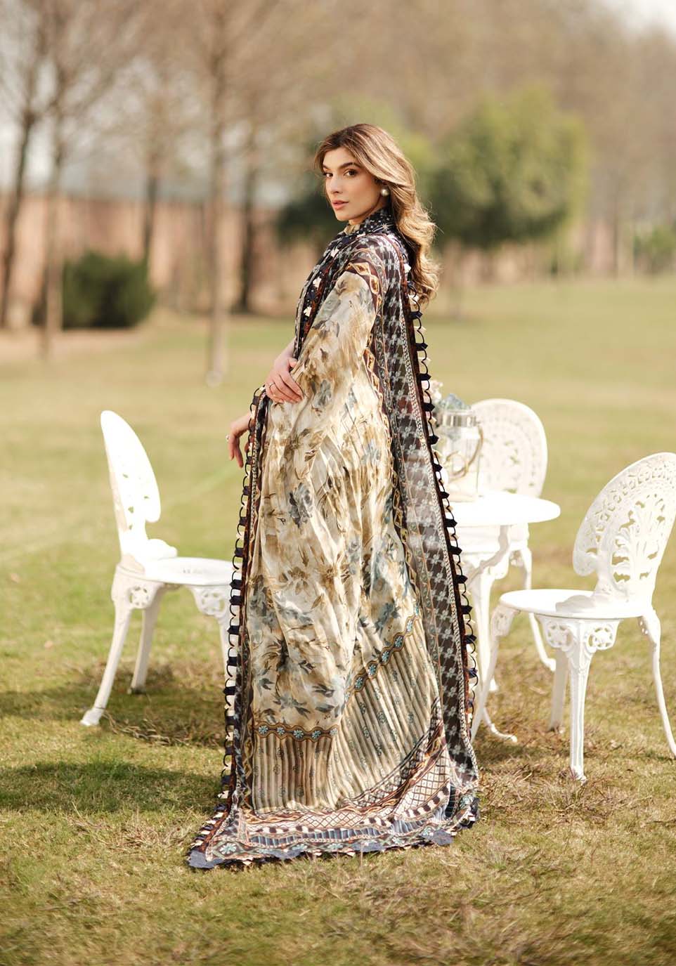 ZARQASH LUXE LAWN UNSTITCHED  Collection 2024 – ZQ 2