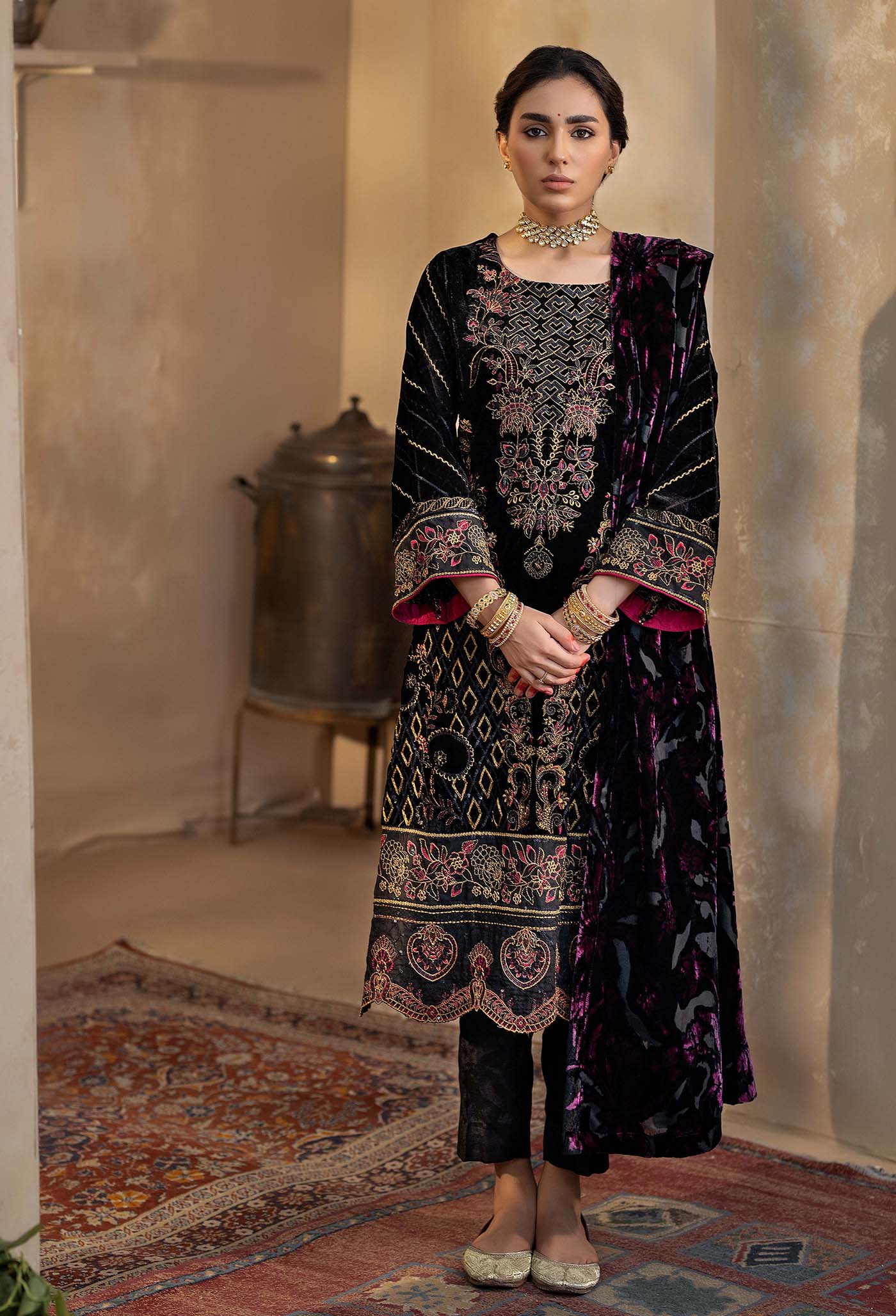 Adan's Libas Plachi Velvet Winter Collection 2024 – Plachi 4447