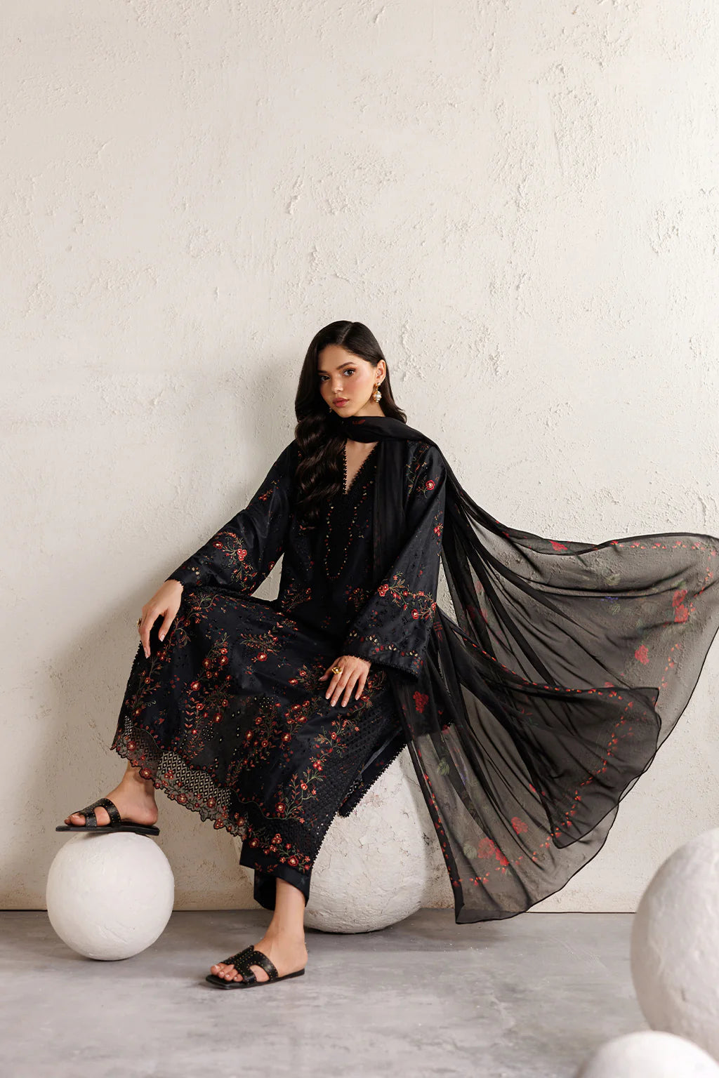 IZNIK FESTIVE LAWN UNSTITCHED '26 - IBE-11