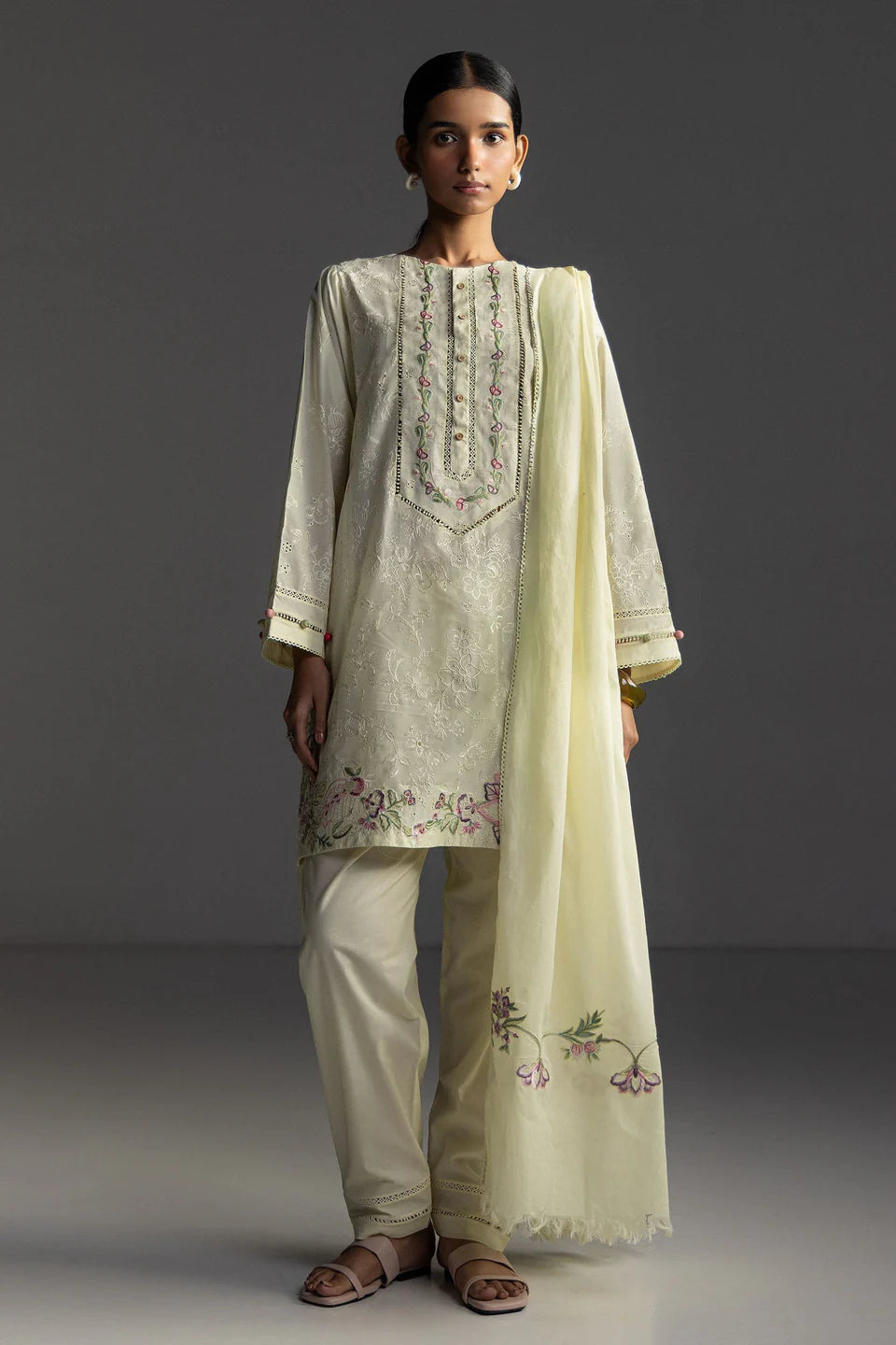COCO BY ZARA SHAHJAHAN LAWN UNSTITCHED'26| LIORA-8B
