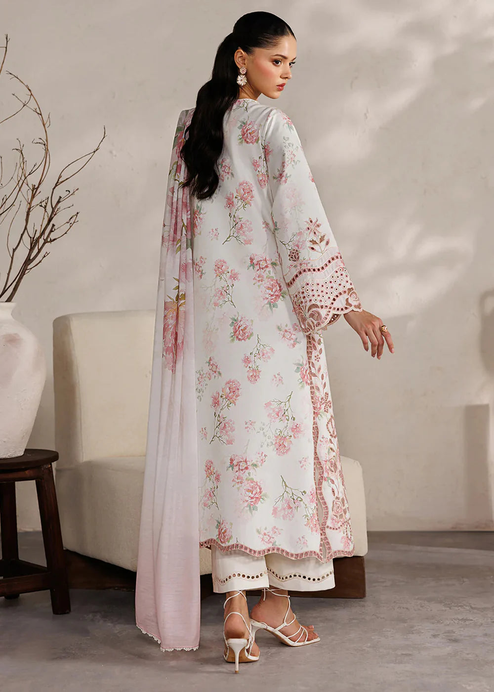 IZNIK FESTIVE LAWN UNSTITCHED '26 - IBE-04