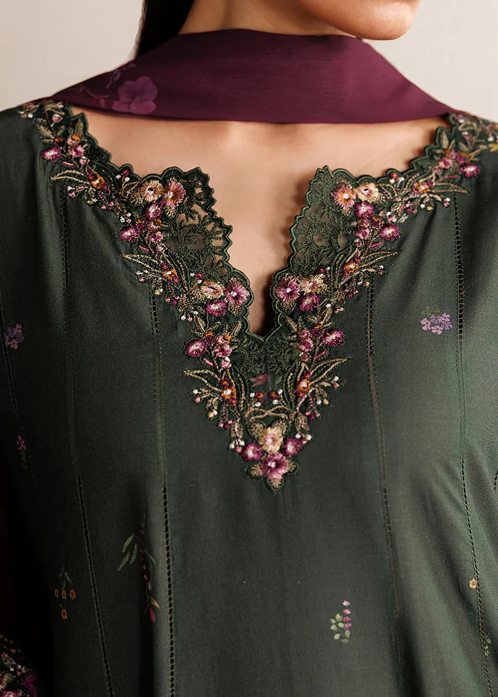 IZNIK FESTIVE LAWN UNSTITCHED '26 - IBE-03