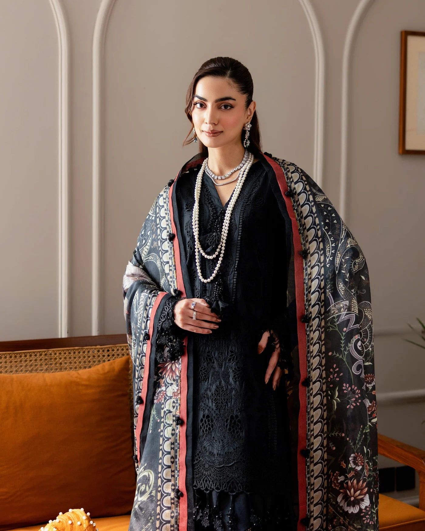 JADE QUEENS COURT UNSTITCHED '26 - MAJESTIQUE (21158)