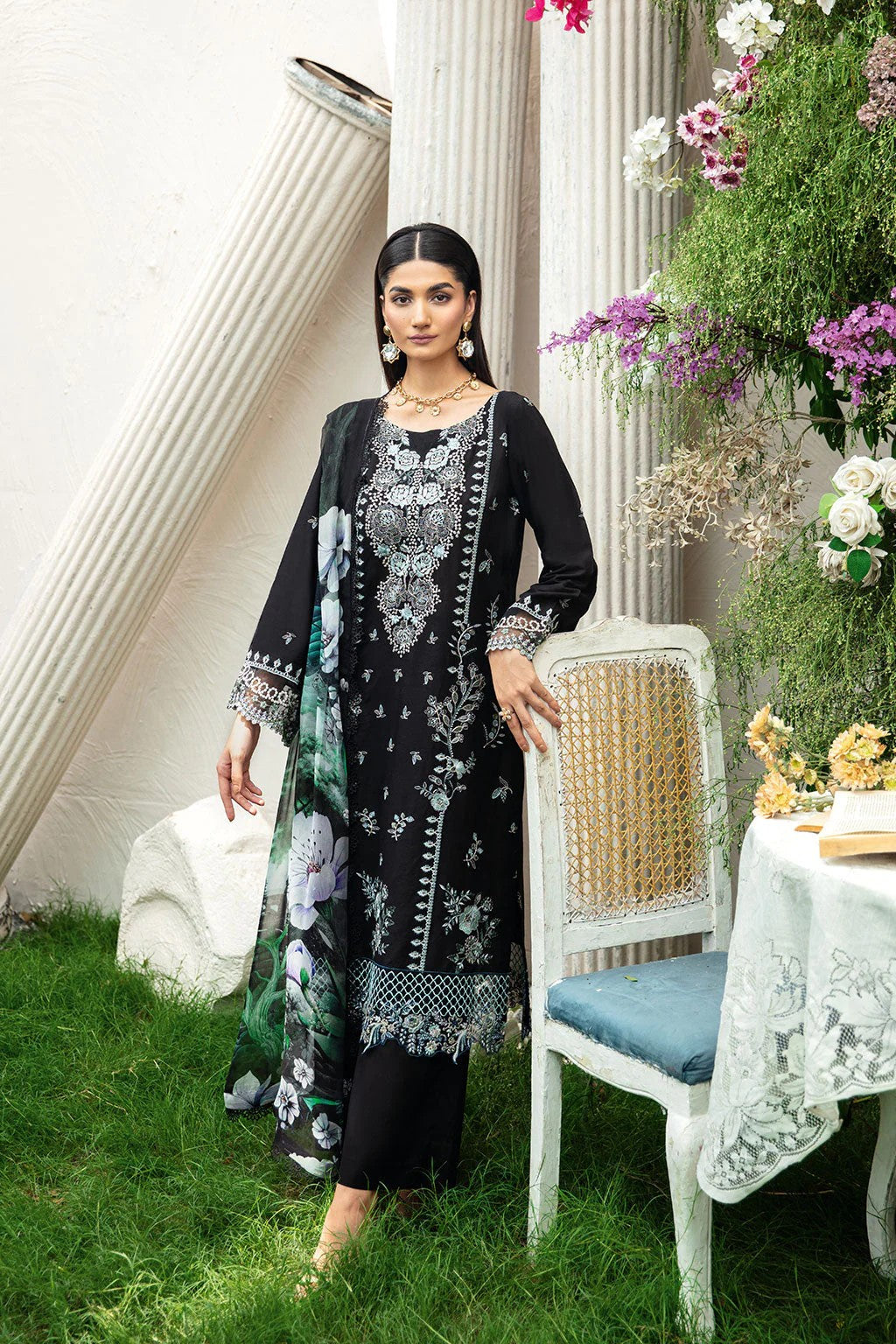 Riwayat Luxury Lawn Vol-10 | Y-1004