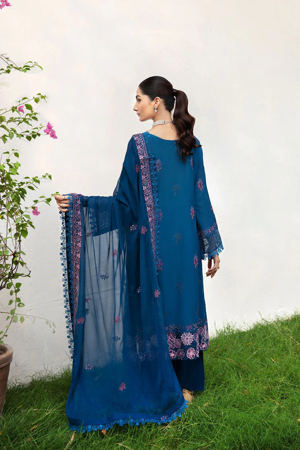 Riwayat Luxury Lawn Vol-10 | Y-1008