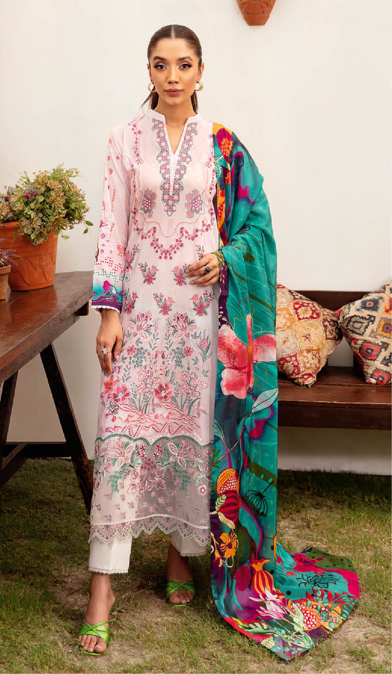 Ramsha Mashaal Luxury Lawn Vol-12-L-1204