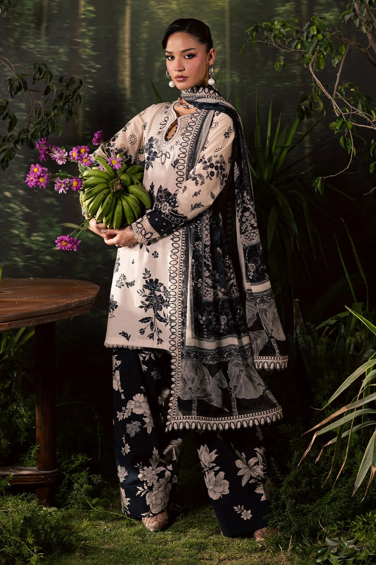 NUREH DAILY DELIGHTS UNSTITCHED'26 | DD-27