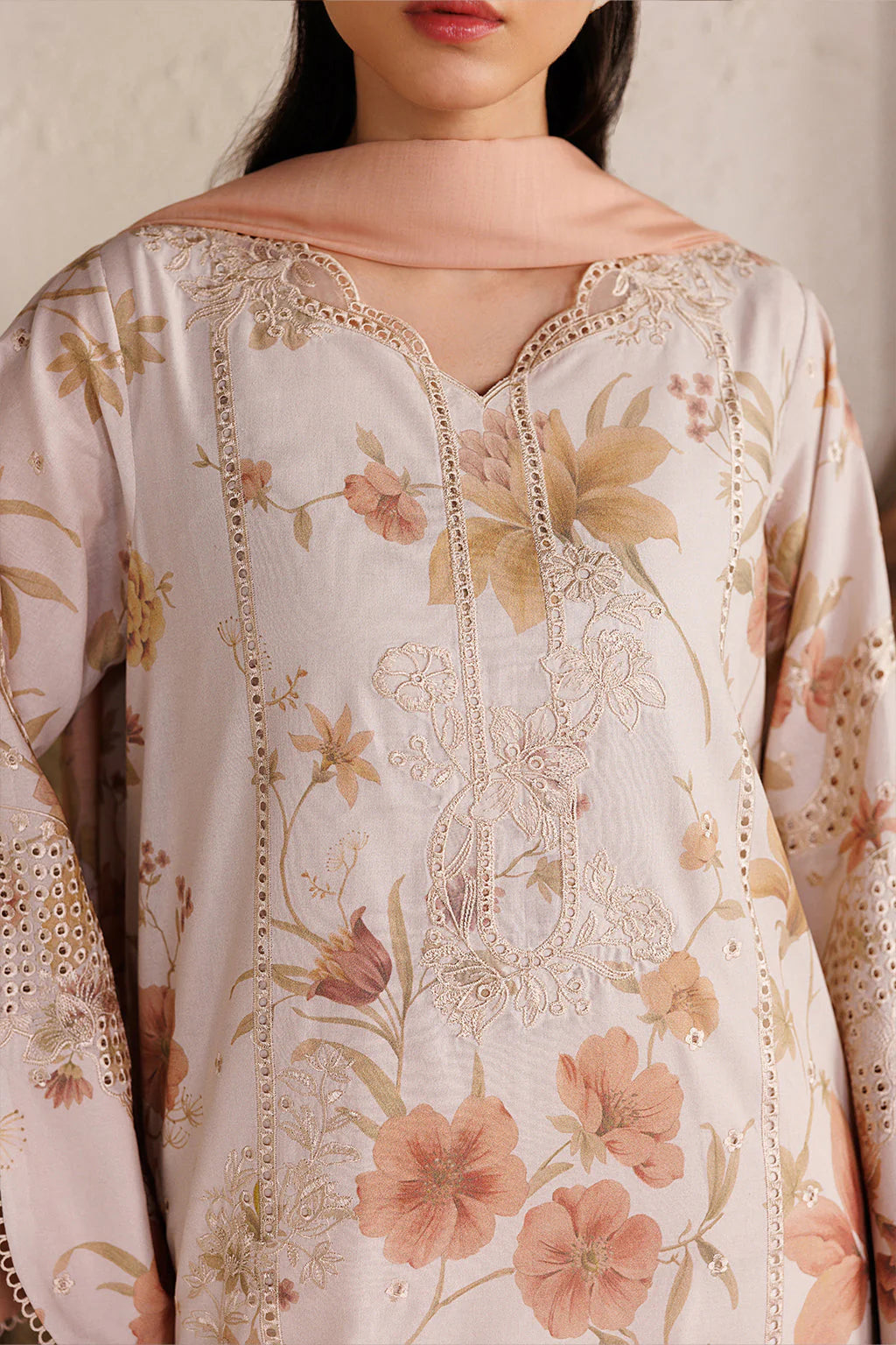 IZNIK FESTIVE LAWN UNSTITCHED '26 - IBE-05