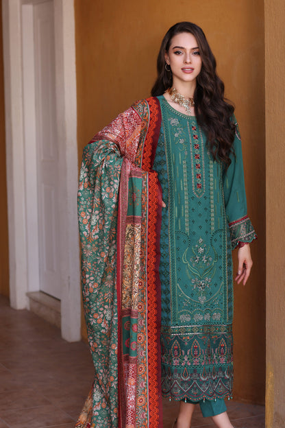 NOOR BY SAADIA ASAD WINTER SHAWL Collection - 08