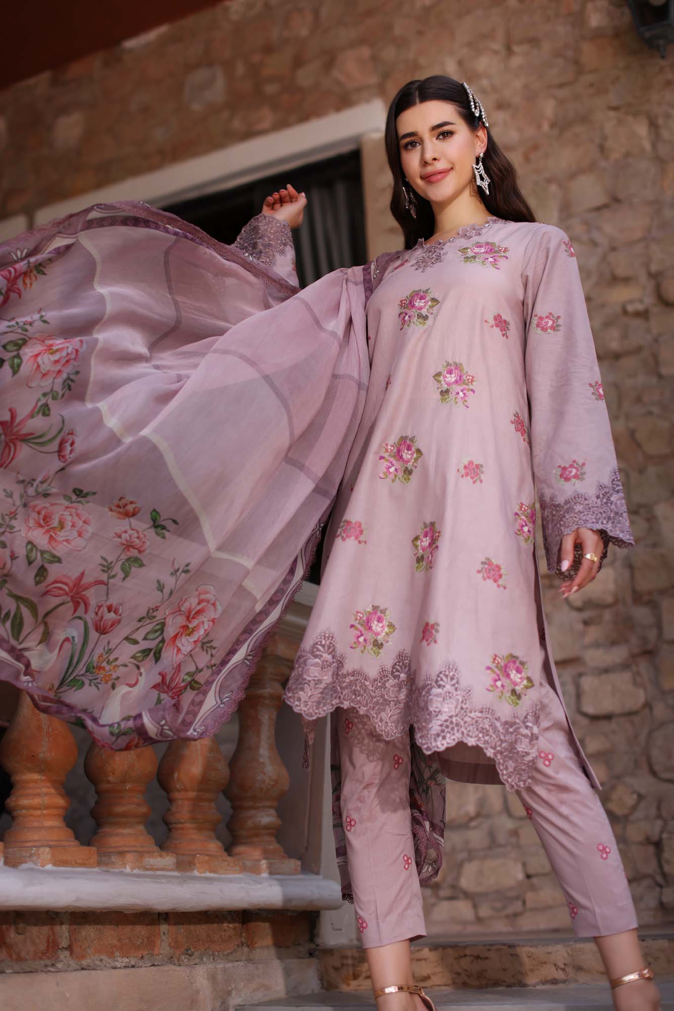 Noor By Saadia Asad EID LUXE PRINTKARI' Collection 2024 – D4