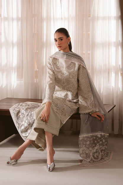 SEREIN BY AYZEL UNSTITCHED'26 | Veylin