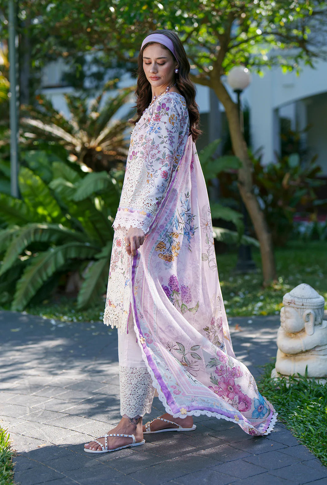 AJR PRINTED CHIKANKARI UNSTITCHED'26| ZURI