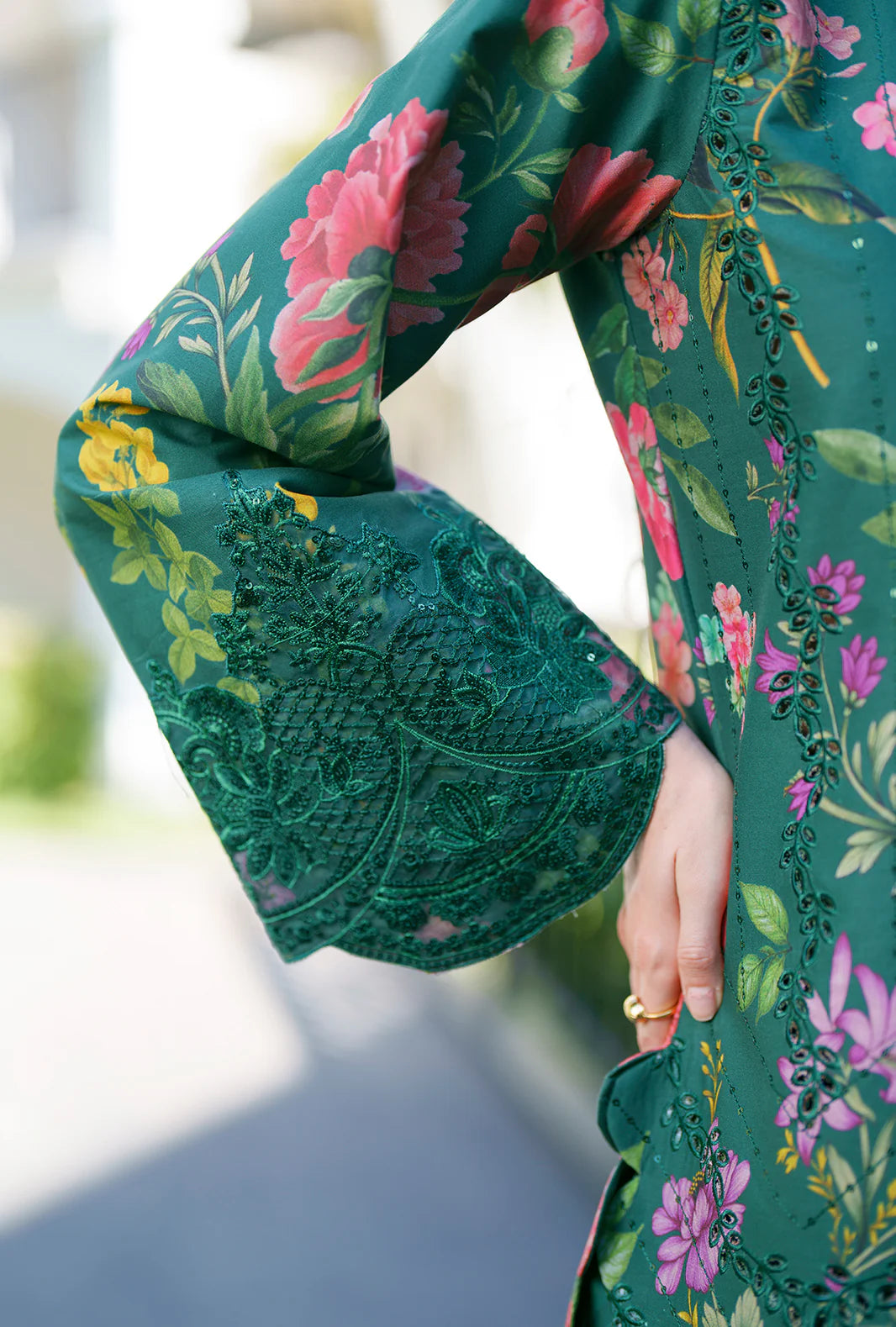 AJR PRINTED CHIKANKARI UNSTITCHED'26| TALI