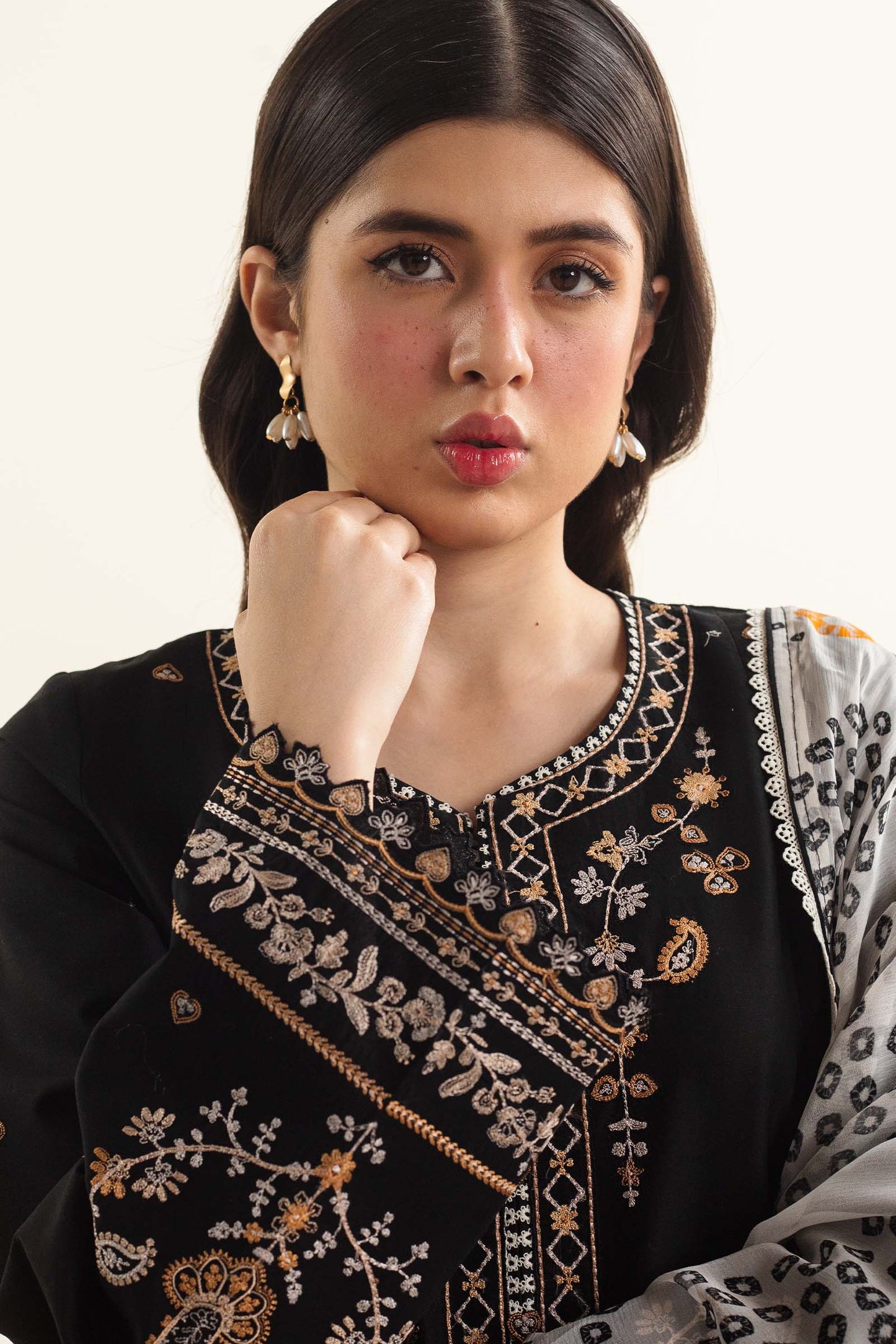 Zara Shahjahan COCO LAWN VOLUME II  Collection 2024 – ARELA-7B