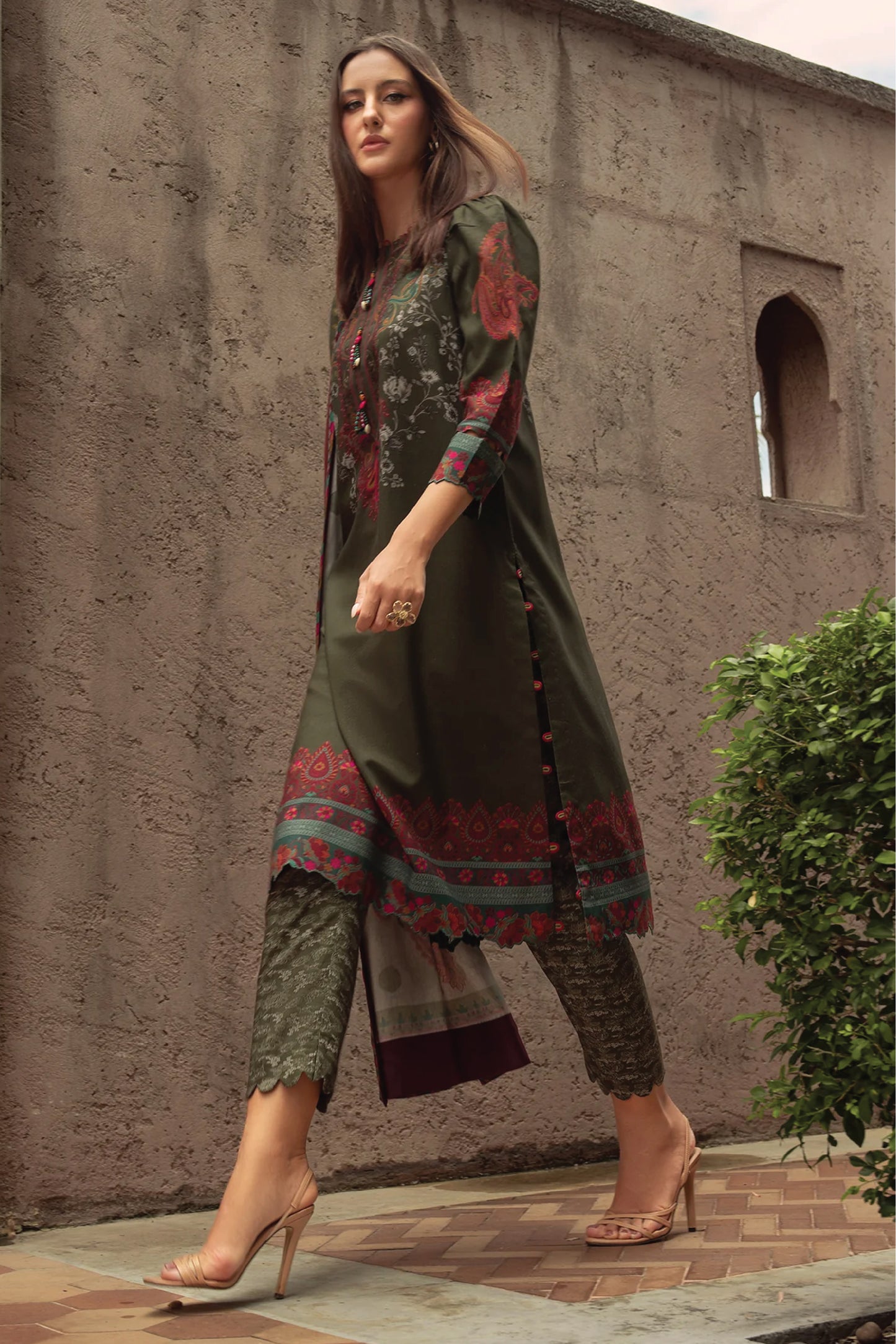CHARIZMA C PRINT UNSTITCHED LINEN V1 COLLECTION'26| D5