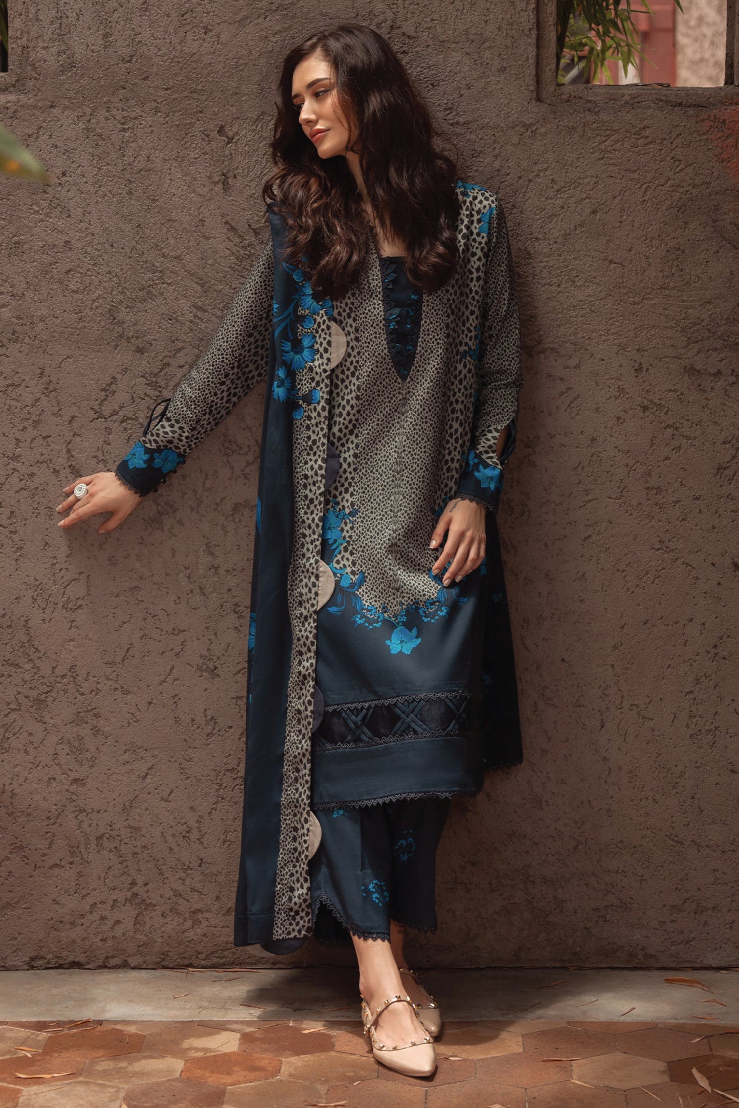 CHARIZMA C PRINT UNSTITCHED LINEN V1 COLLECTION'26| D2