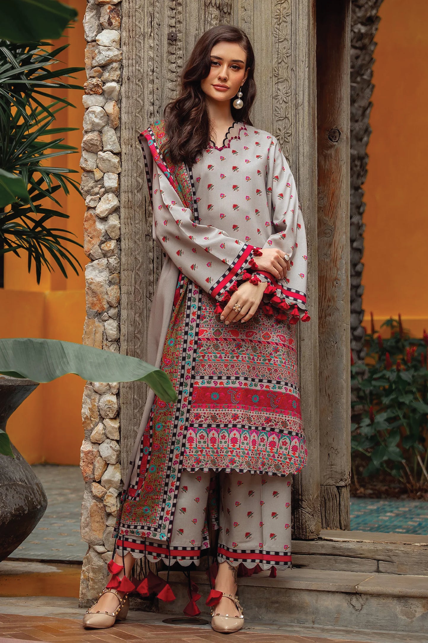 CHARIZMA C PRINT UNSTITCHED LINEN V1 COLLECTION'26| D1