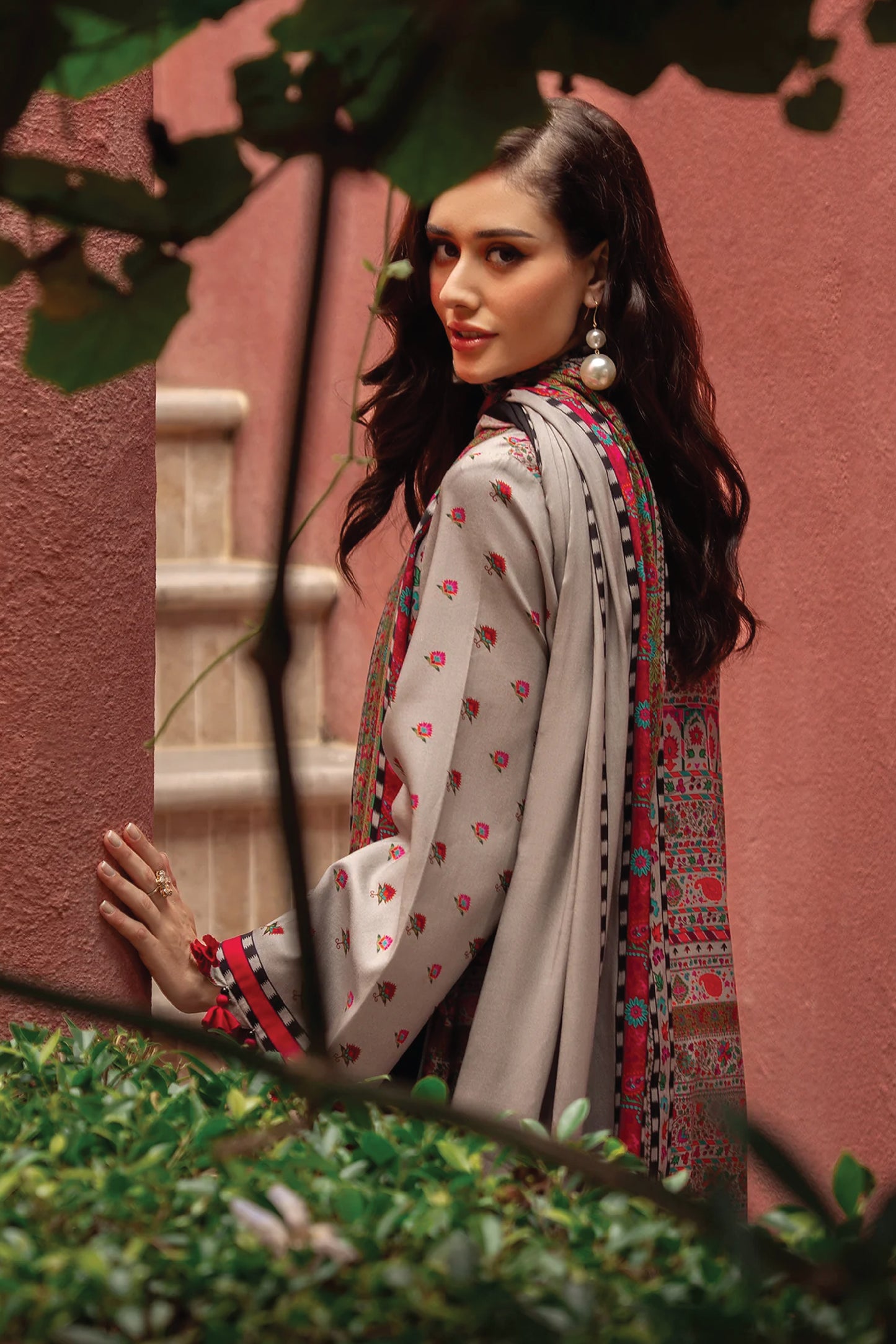CHARIZMA C PRINT UNSTITCHED LINEN V1 COLLECTION'26| D1