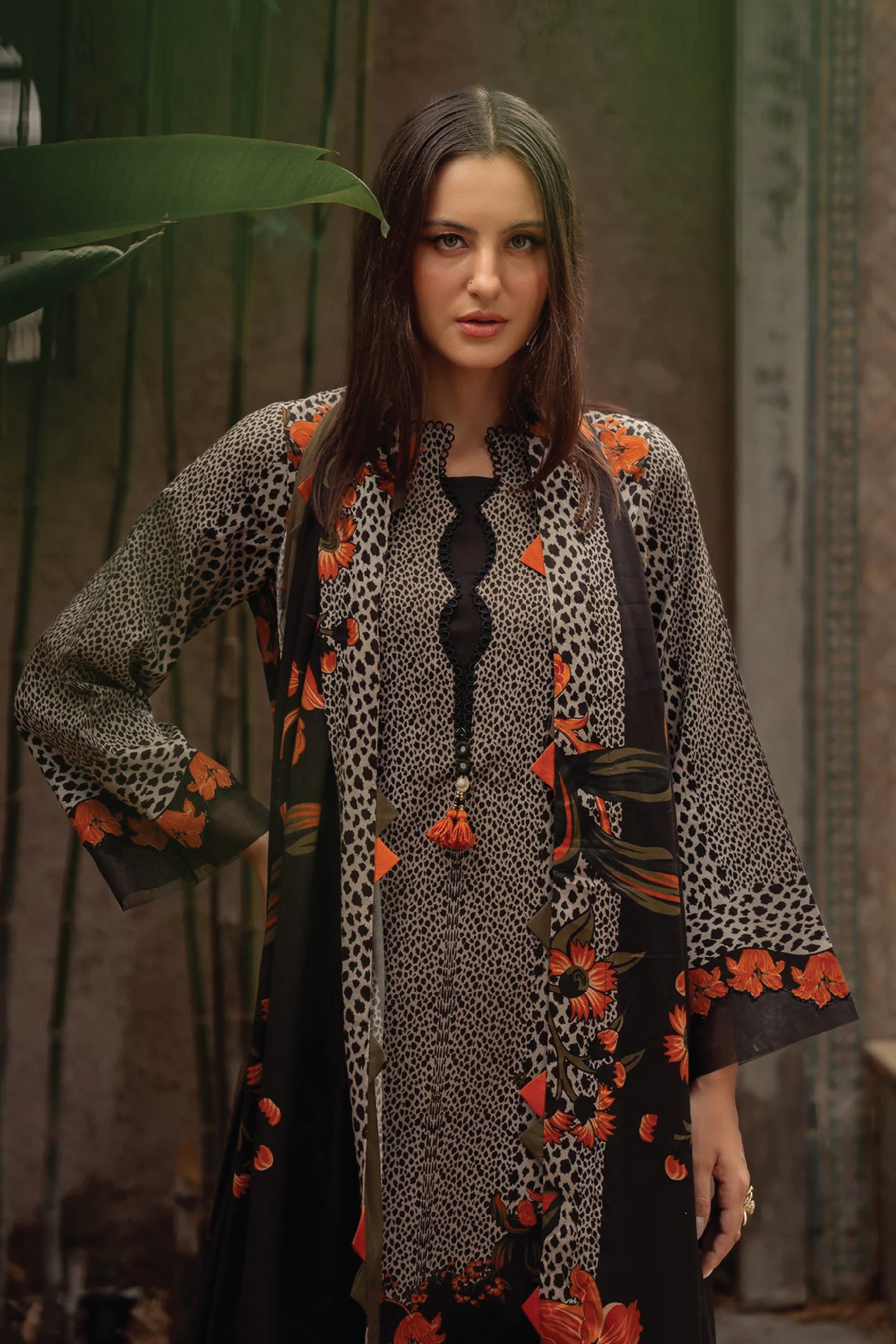 CHARIZMA C PRINT UNSTITCHED LINEN V1 COLLECTION'26| D8