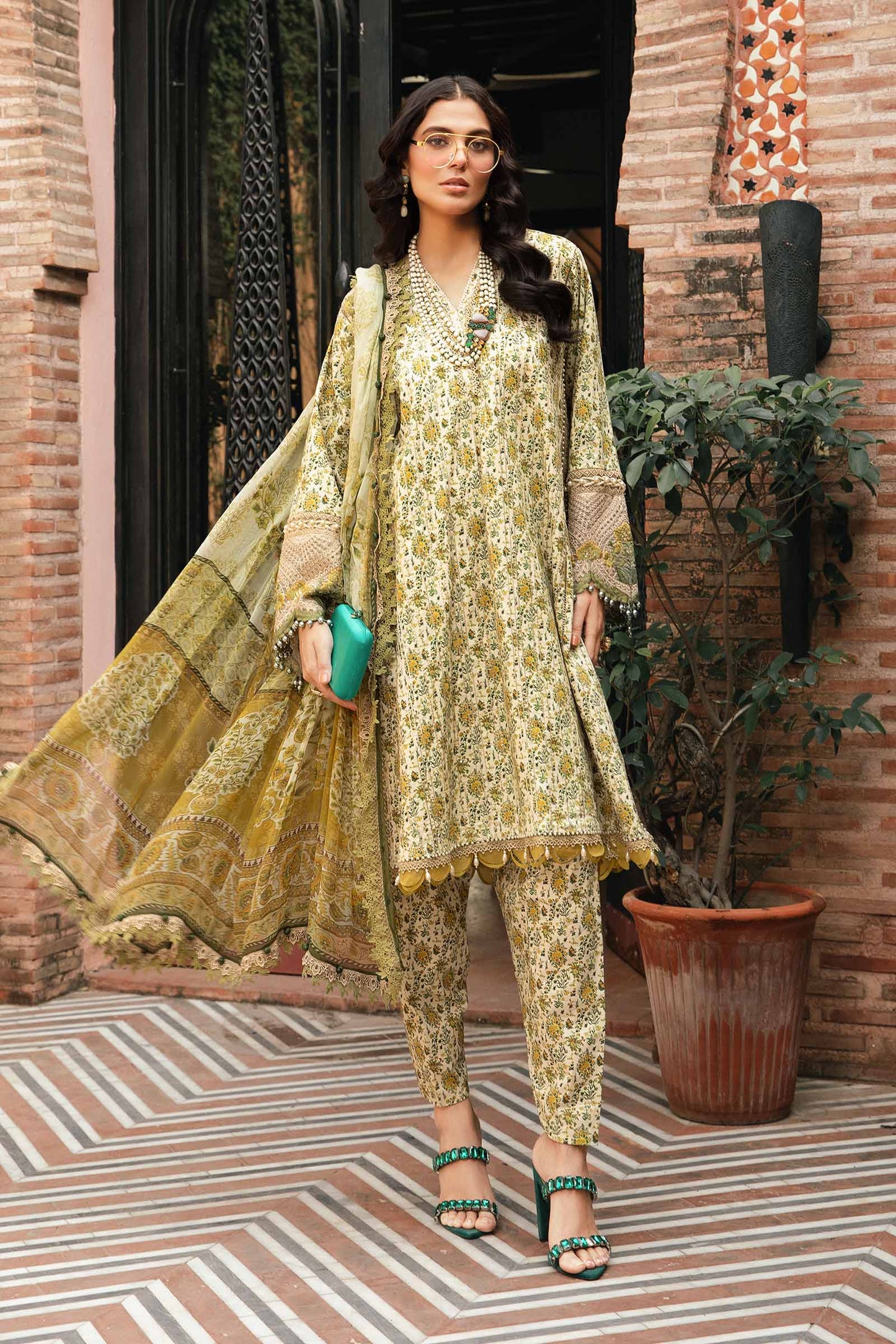 Maria.B. M.Print Collection 2024 – 3 Piece Unstitched Printed Suit | MPT-2207-A