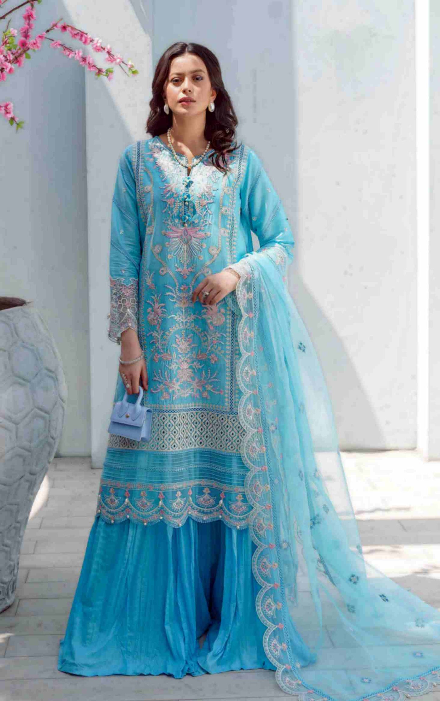 Inaayat Festive Lawn Collection D 01 | Blue Primrose | IBAAS Online