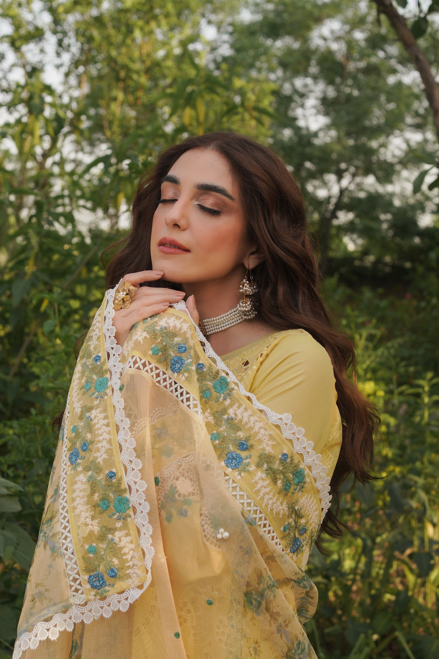 Manara LUXURY LAWN Collection 2024 – Nehal