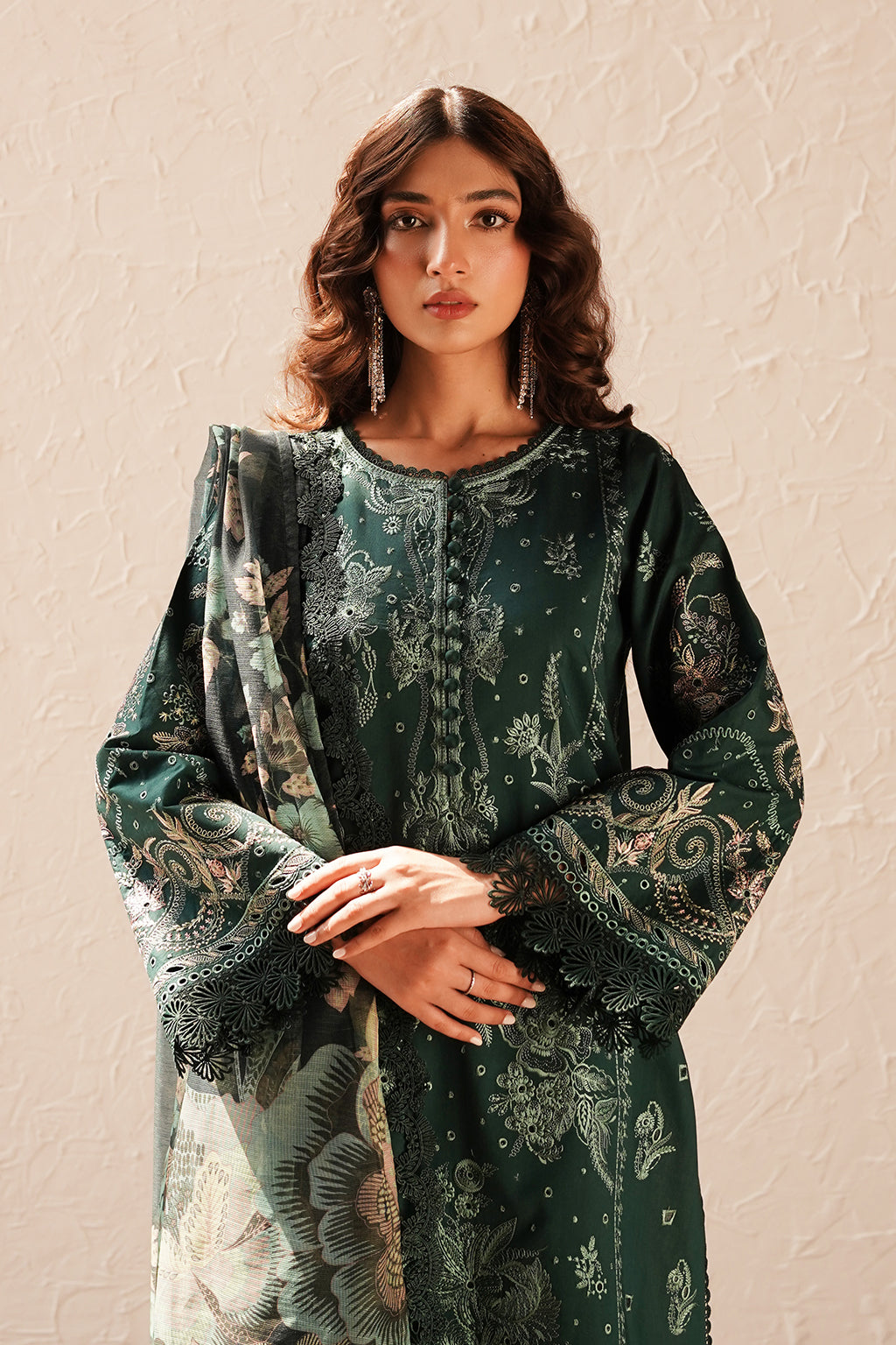 Afrozeh Chikankari Lawn Collection 2024 – Viridian