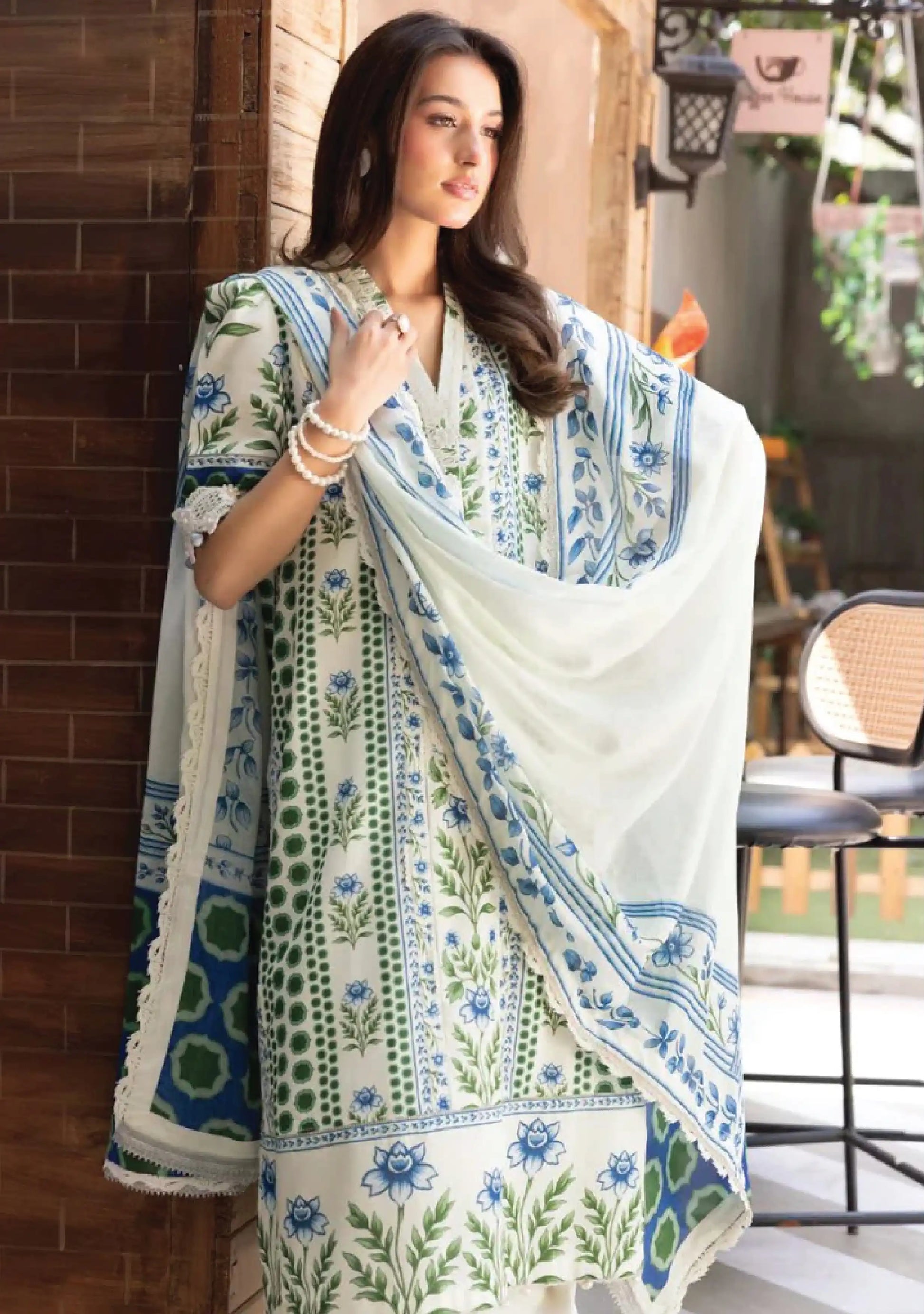 m-basic-by-elaheh-unstitched-26-mb-elhv4-08-printed-voile-dupatta