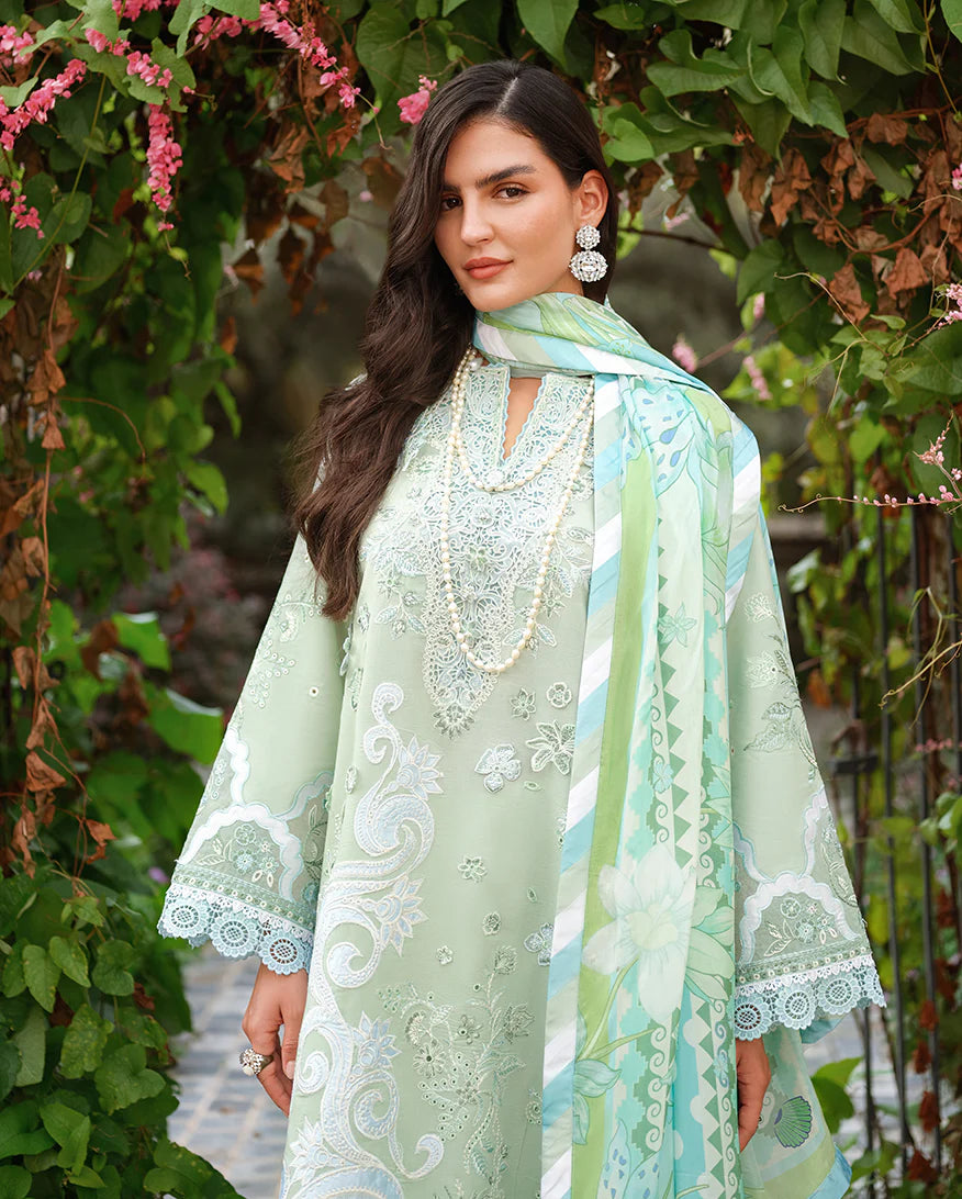 A MOI LUXURY LAWN BY MUSHQ UNSTITCHED'26 | Love Escape