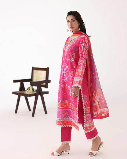 ROHEENAZ ROSETTE UNSTITCHED COLLECTION'26 | Lumina