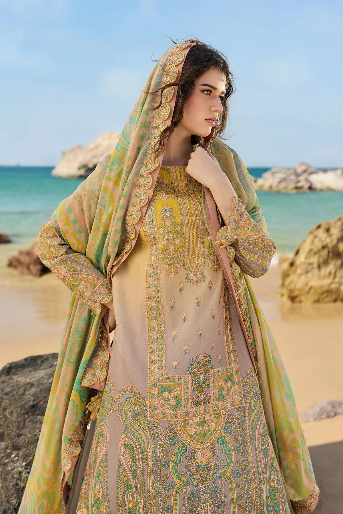 CHARIZMA SWISSMISS UNSTITCHED'26 | CSM6-01