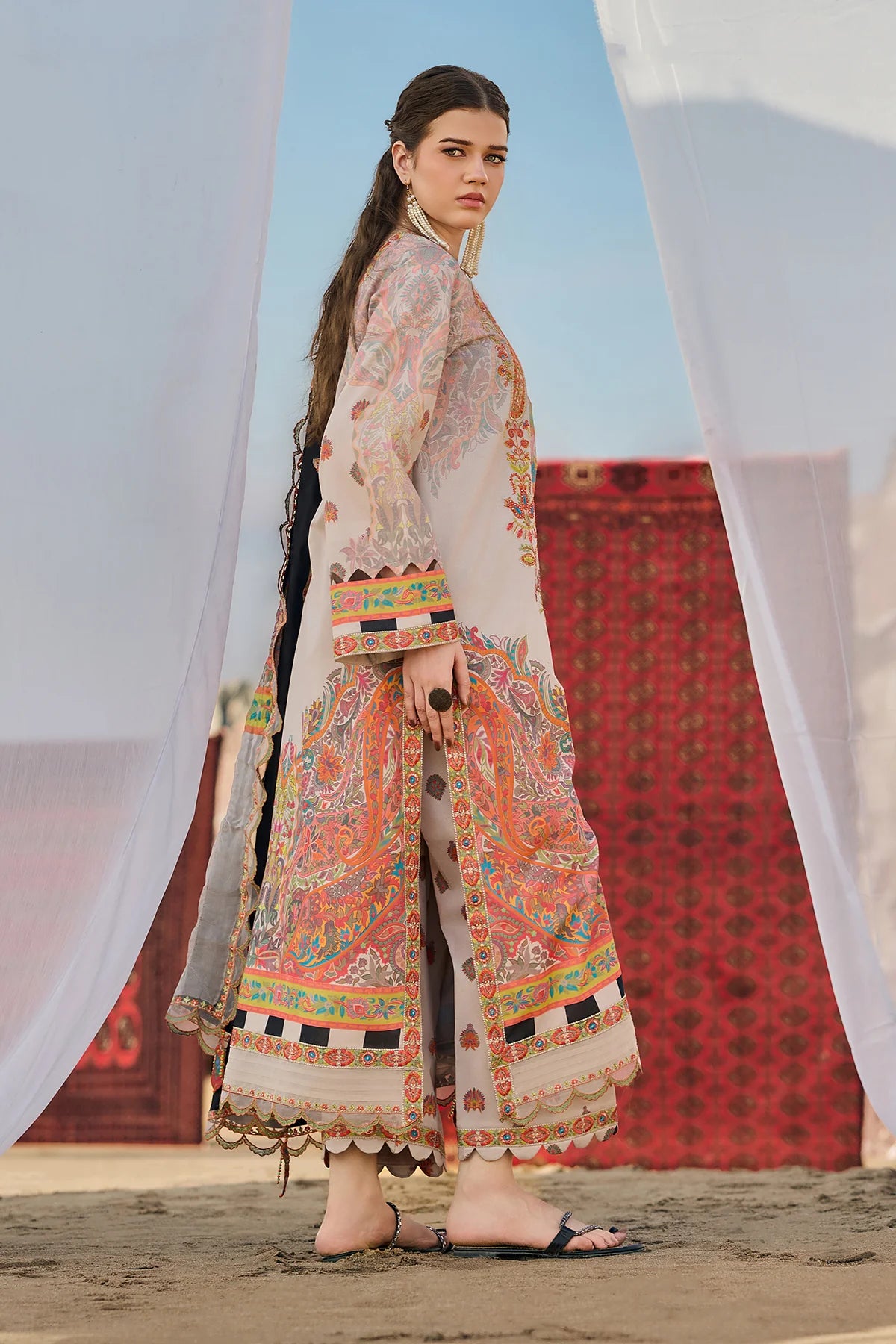 CHARIZMA SWISSMISS UNSTITCHED'26 | CSM6-02