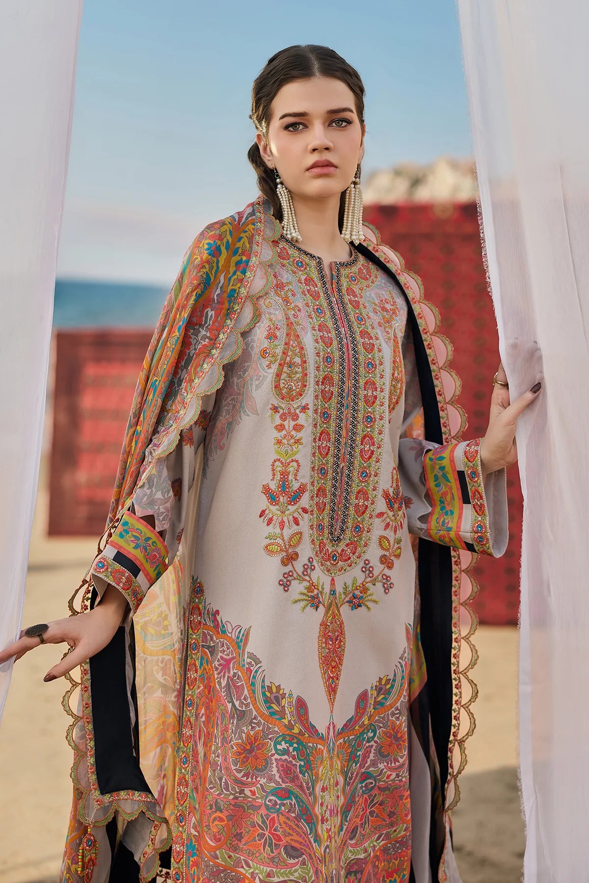 CHARIZMA SWISSMISS UNSTITCHED'26 | CSM6-02