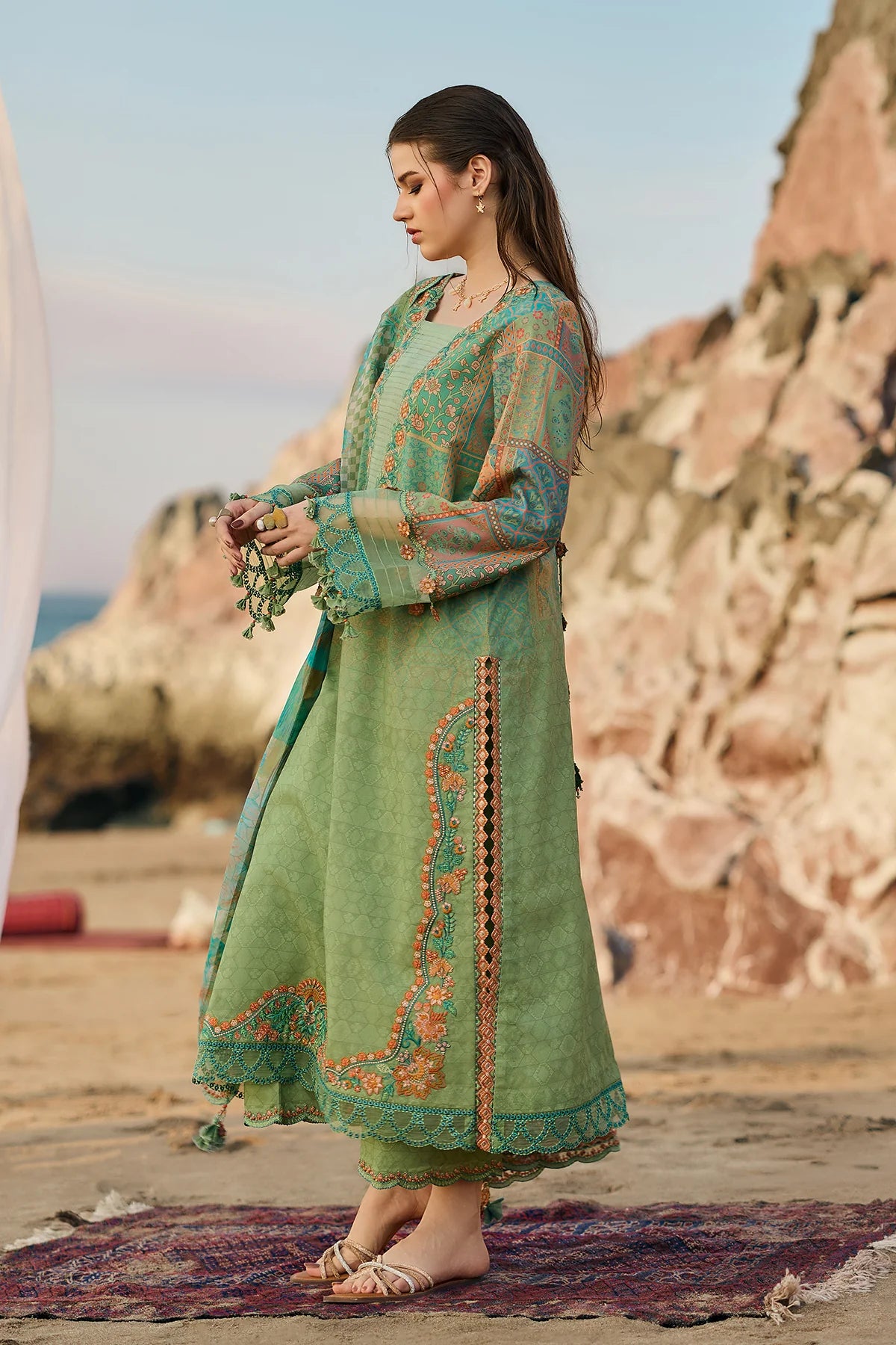 CHARIZMA SWISSMISS UNSTITCHED'26 | CSM6-03
