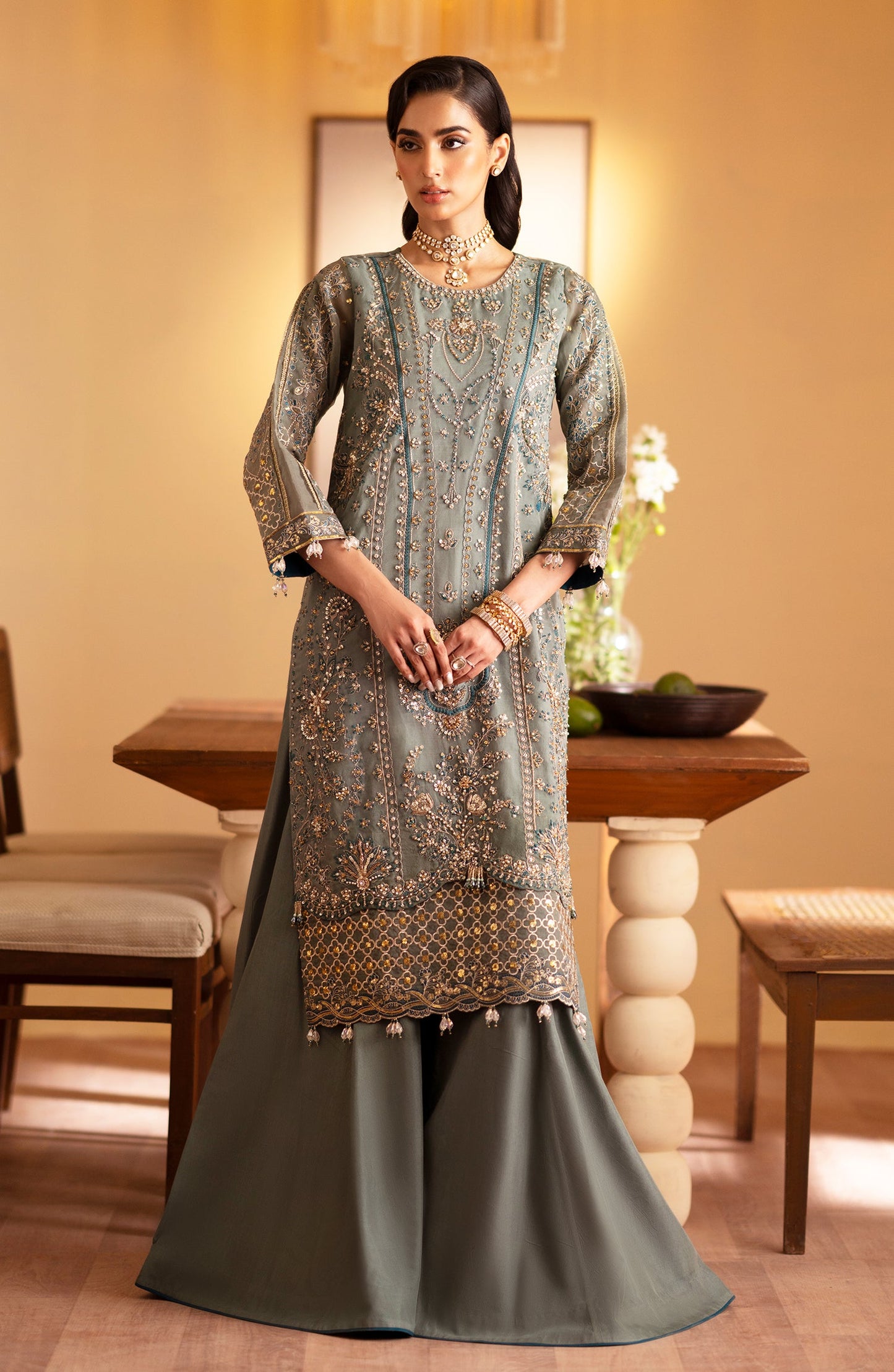 Emaan Adeel Romansiyyah Luxury Formals' Collection 2024 – Roheen