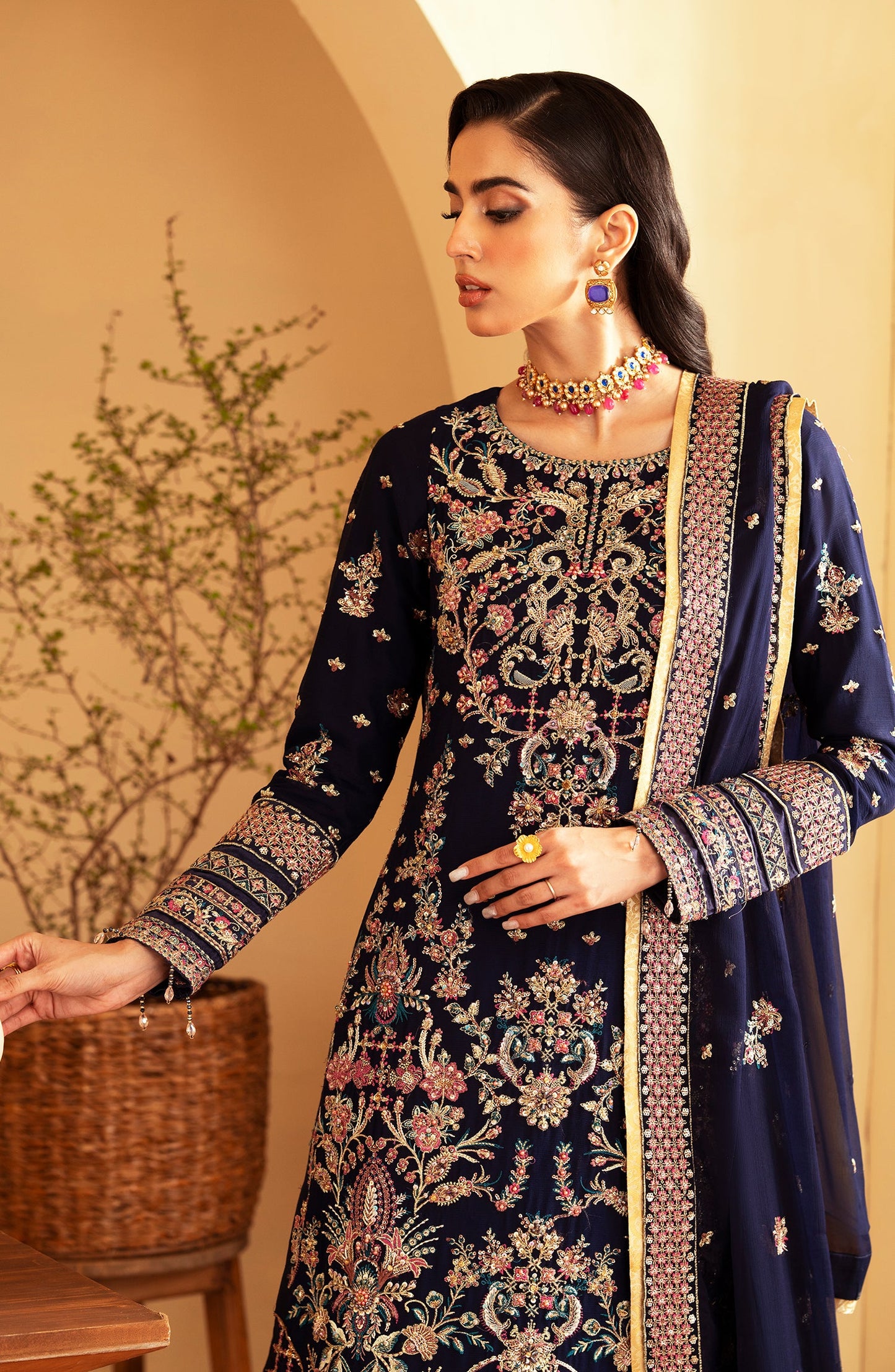 Emaan Adeel Romansiyyah Luxury Formals' Collection 2024 – Nageena