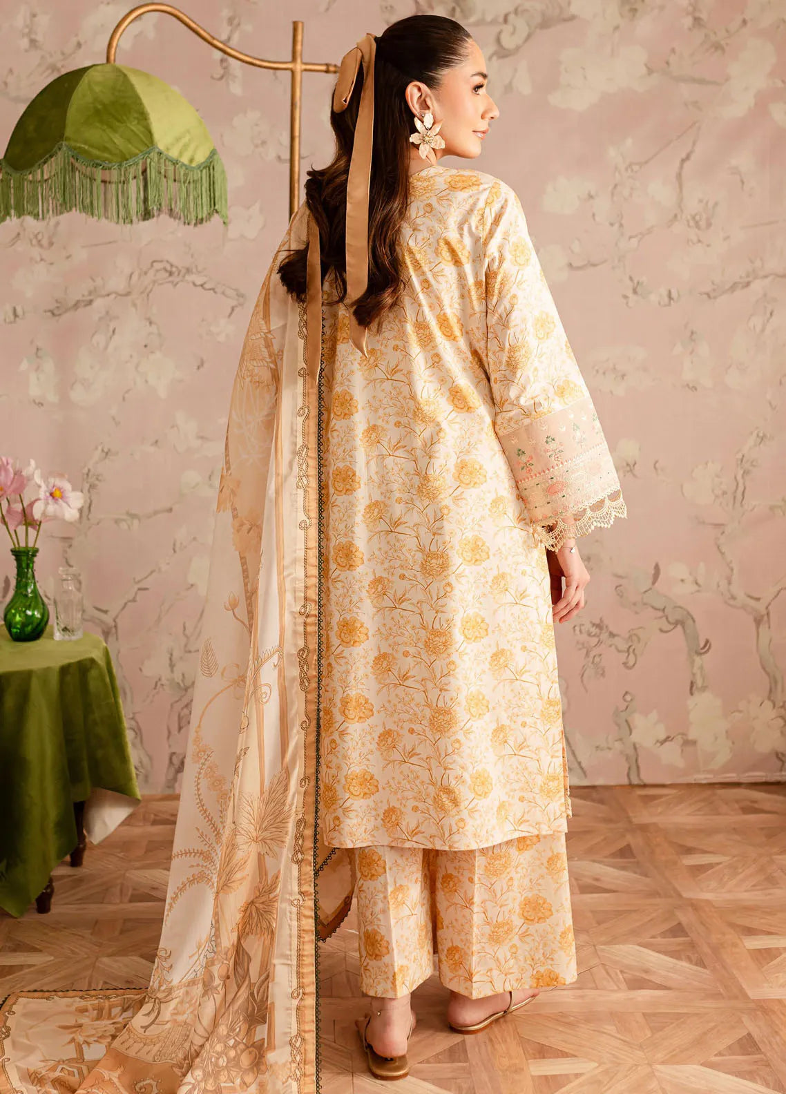 Leila by Mahnur Embroidered Summer Lawn Suits Unstitched 3 Piece - Mandarin