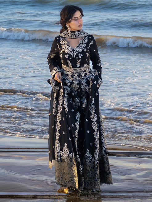 SIRENE BY MAHNUR UNSTITCHED'26 | S-05