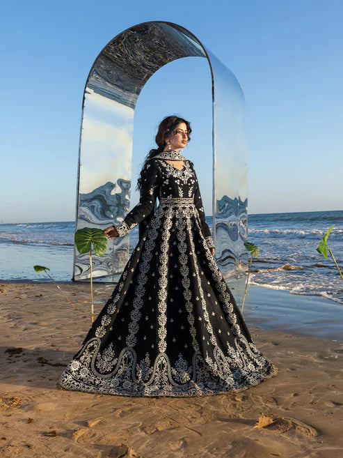 SIRENE BY MAHNUR UNSTITCHED'26 | S-05