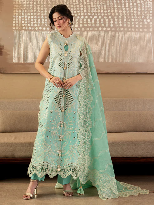 SIRENE BY MAHNUR UNSTITCHED'26 | S-08