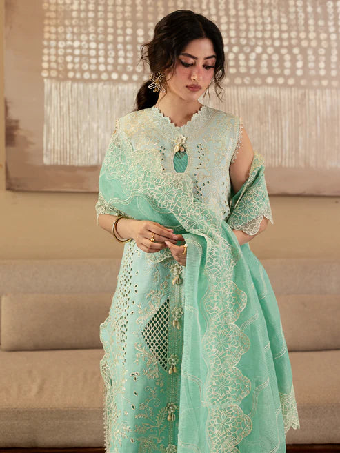 SIRENE BY MAHNUR UNSTITCHED'26 | S-08